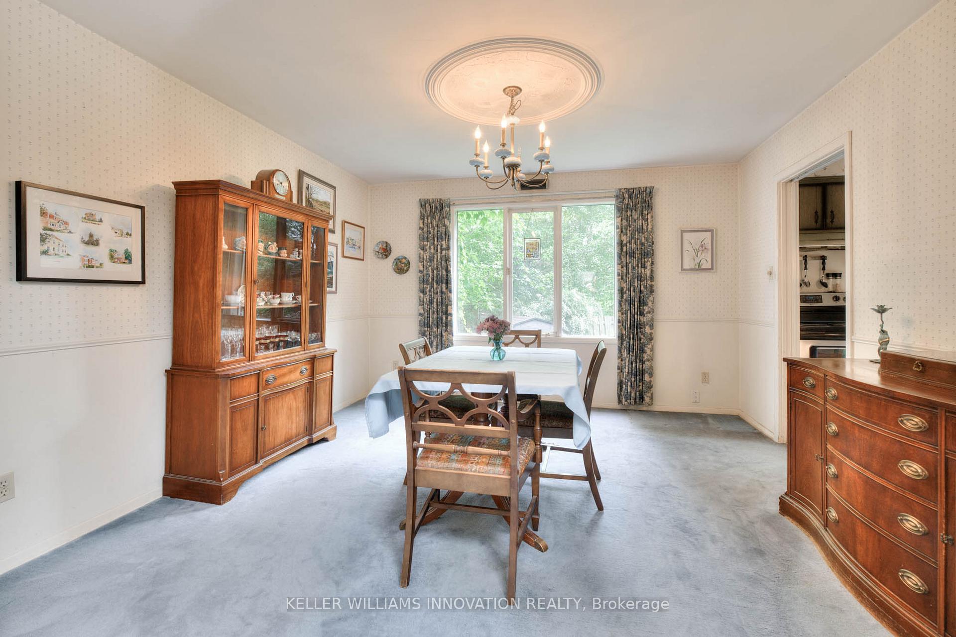 Photo 8 of 361 Coleridge Place, Waterloo — HOMEH