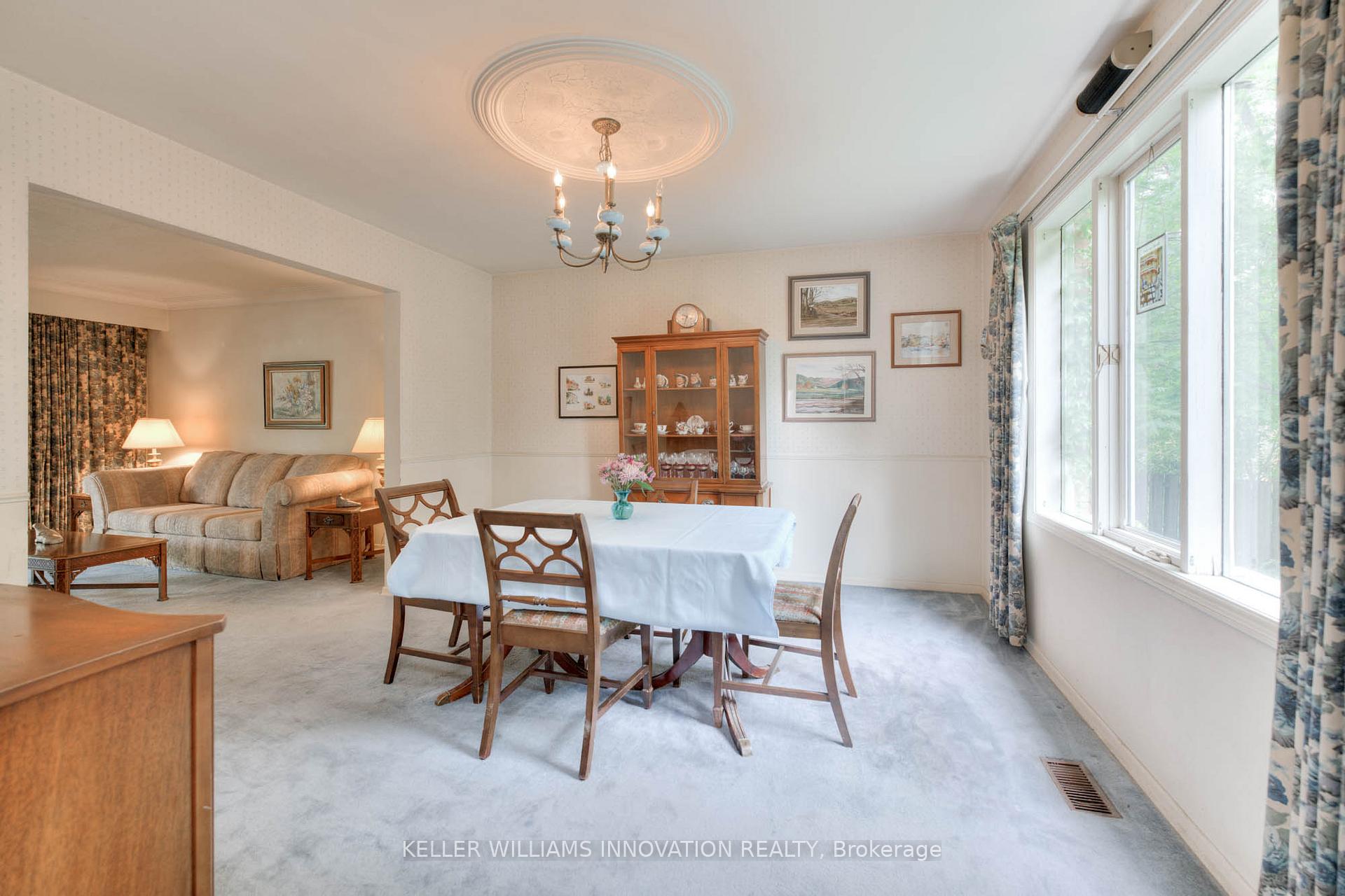 Photo 9 of 361 Coleridge Place, Waterloo — HOMEH
