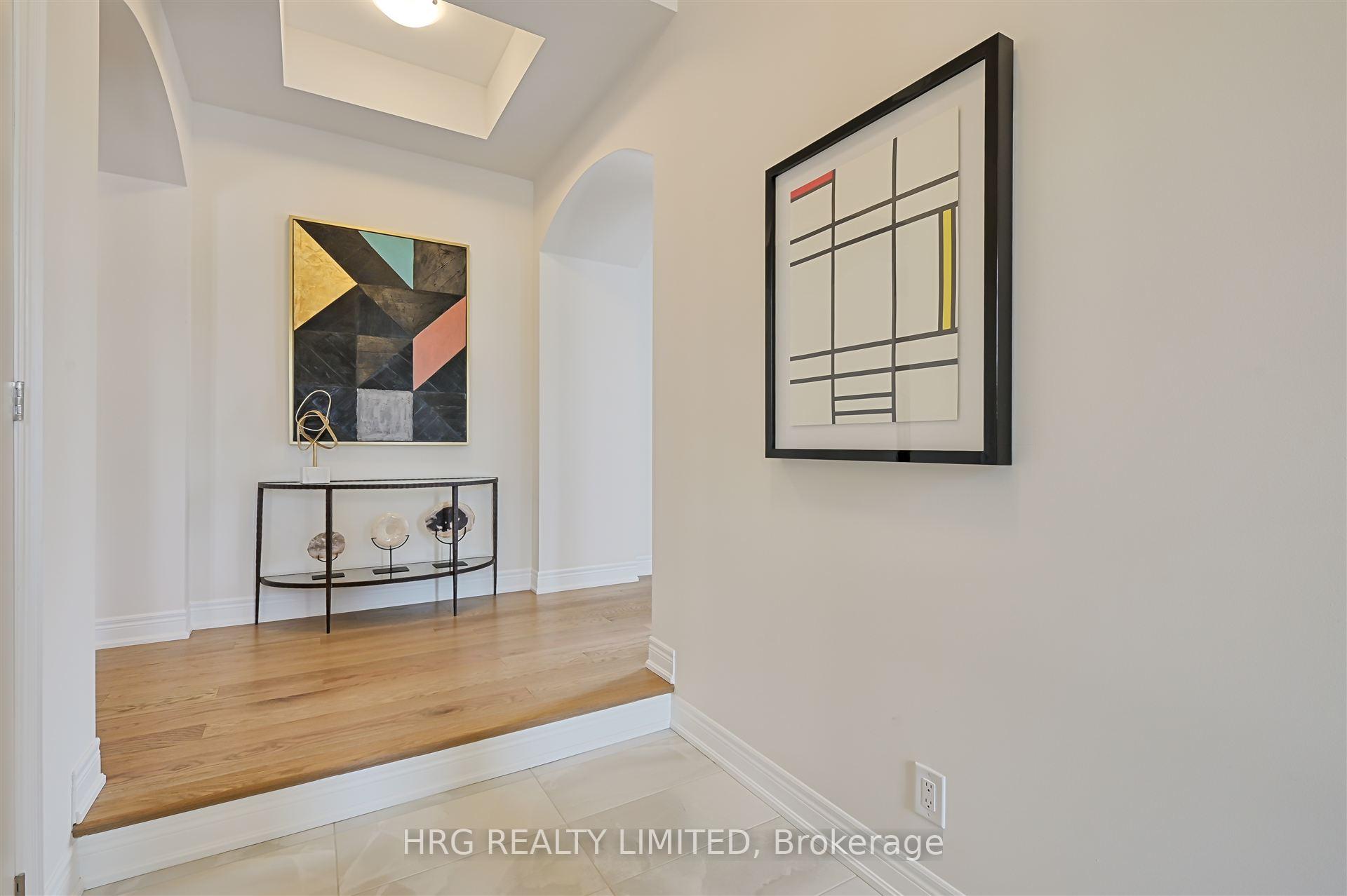 Photo 4 of 129 Pheasant Ridge Drive, Whitby, Rural Whitby — HOMEH