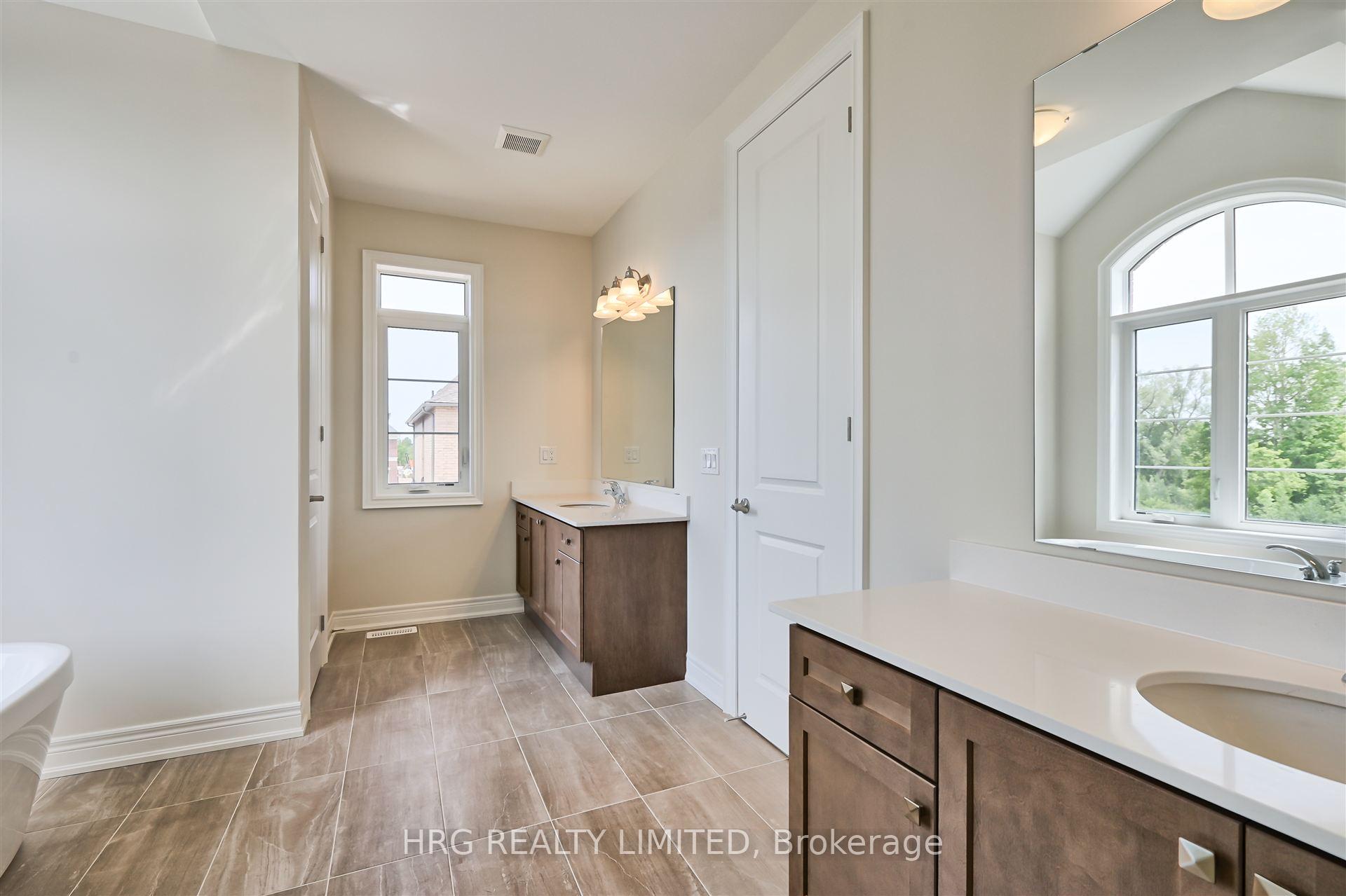 Photo 20 of 129 Pheasant Ridge Drive, Whitby, Rural Whitby — HOMEH