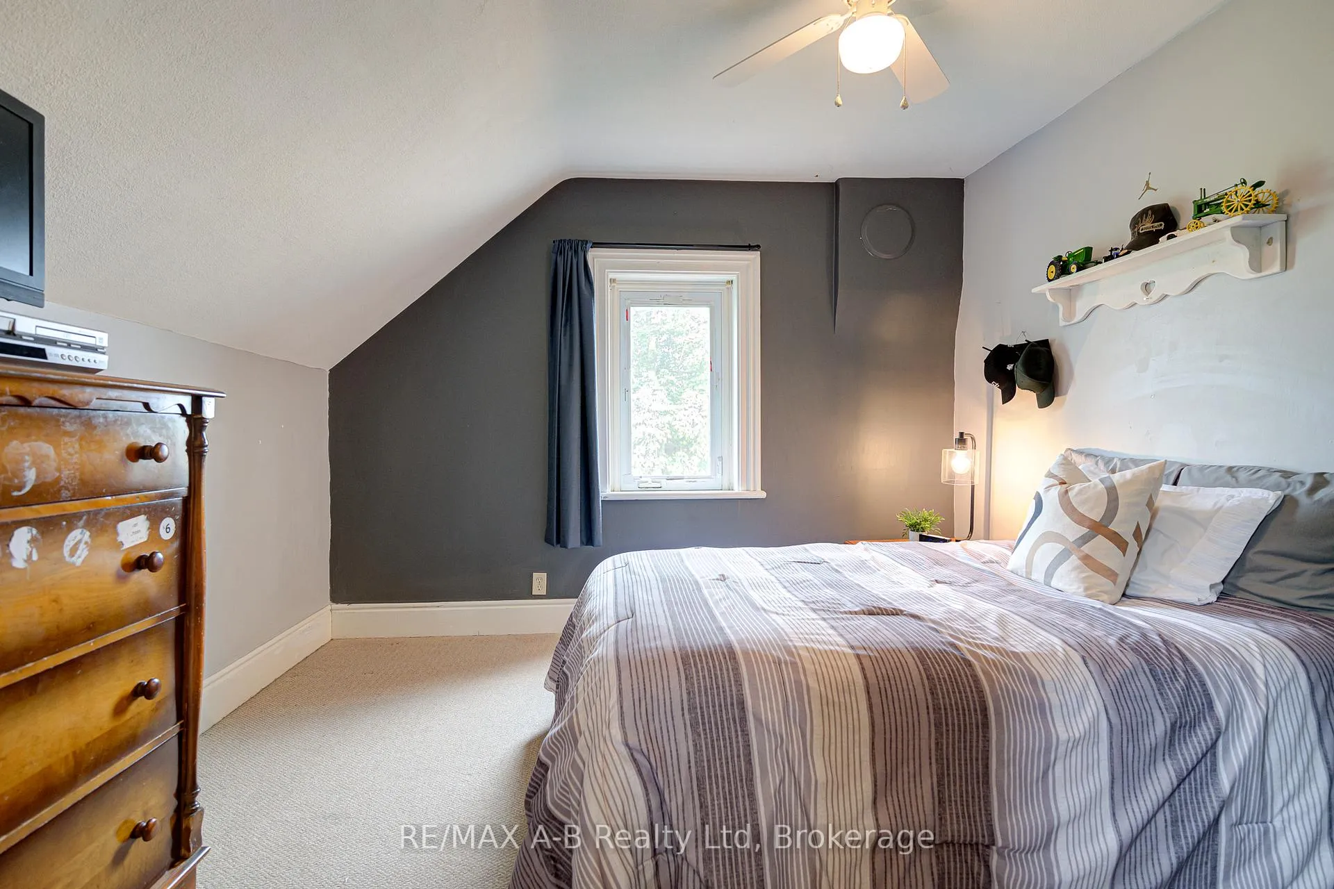 Photo 21 of 6355 Perth Rd 55 Line, West Perth, Logan — HOMEH