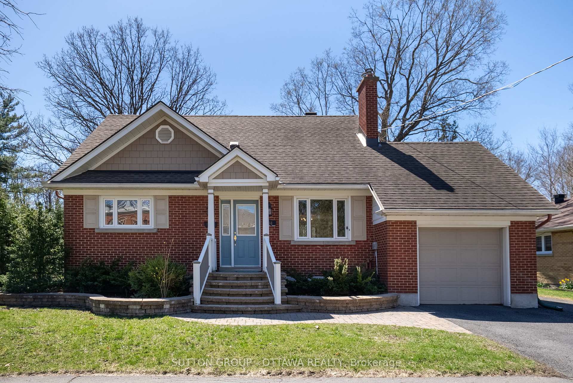 Photo 1 of 494 Pleasant Park Road, Ottawa, Alta Vista/Faircrest Heights — HOMEH