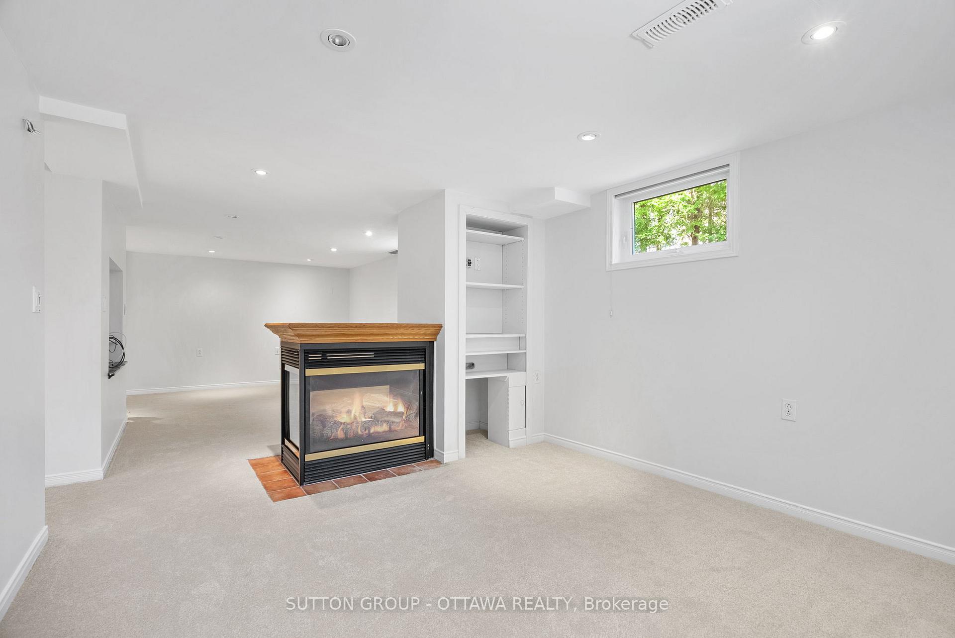 Photo 15 of 494 Pleasant Park Road, Ottawa, Alta Vista/Faircrest Heights — HOMEH