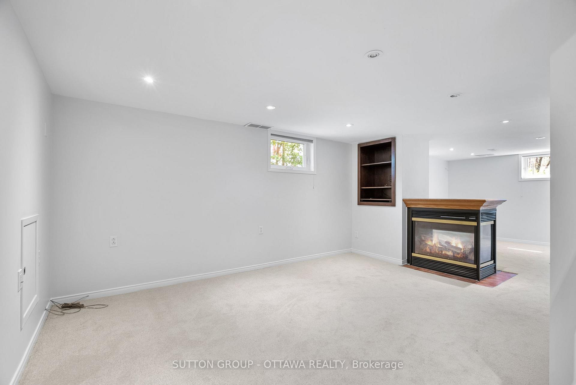 Photo 19 of 494 Pleasant Park Road, Ottawa, Alta Vista/Faircrest Heights — HOMEH