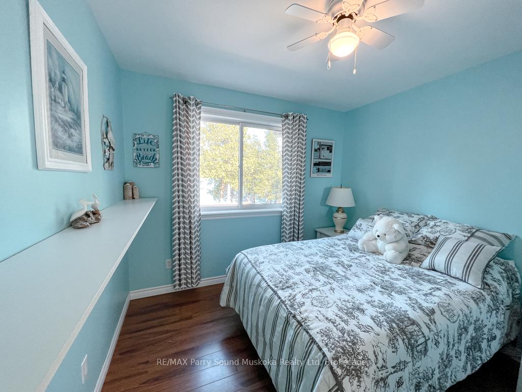 Photo 28 of 471 North Meadowcove Road, Whitestone, Hagerman — HOMEH