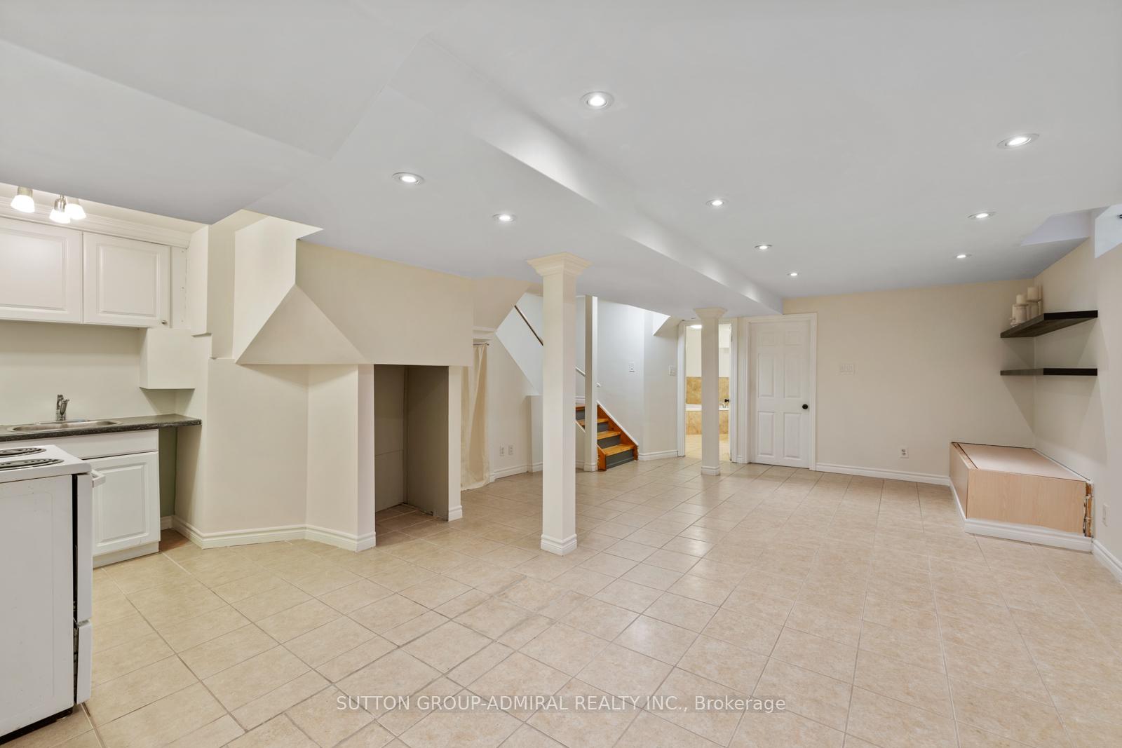 Photo 28 of 25 Umbria Crescent, Vaughan, West Woodbridge — HOMEH