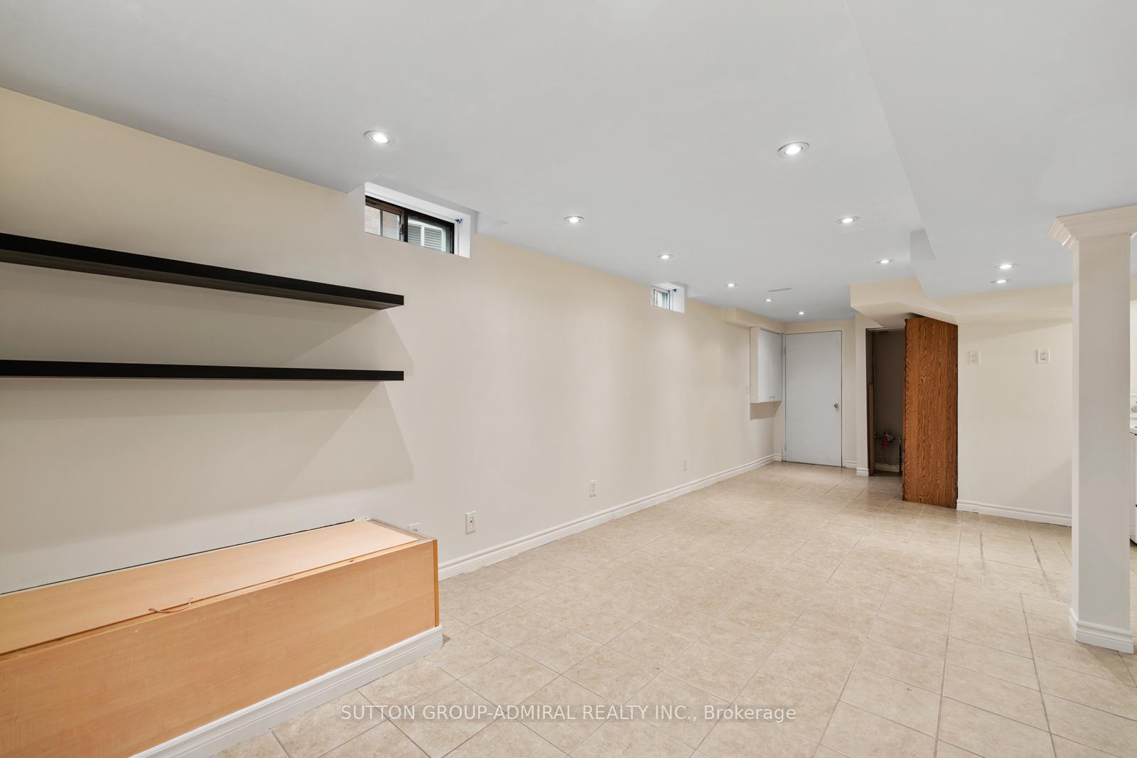 Photo 30 of 25 Umbria Crescent, Vaughan, West Woodbridge — HOMEH