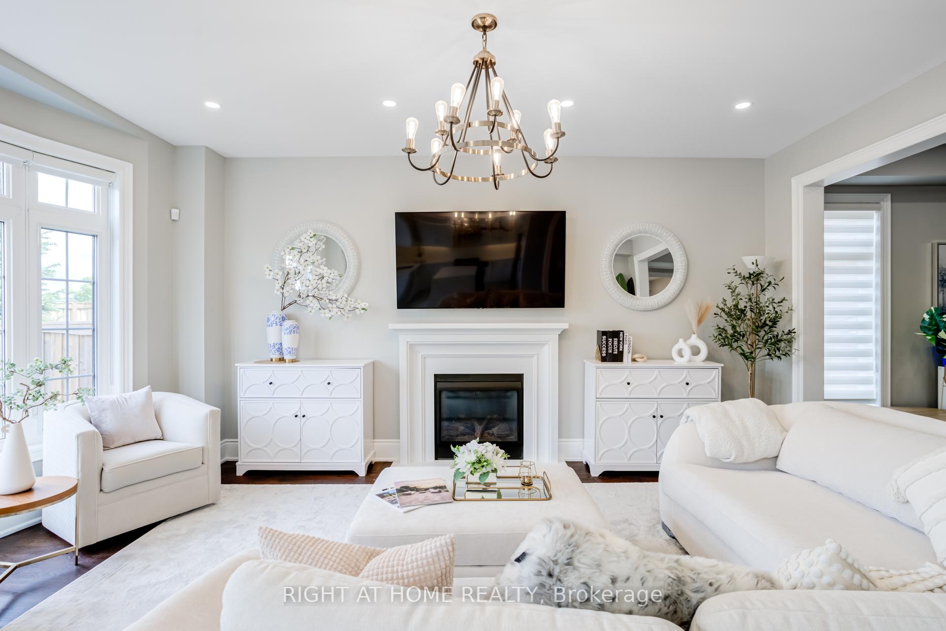 Photo 5 of 59 Garyscholl Road, Vaughan, Vellore Village — HOMEH