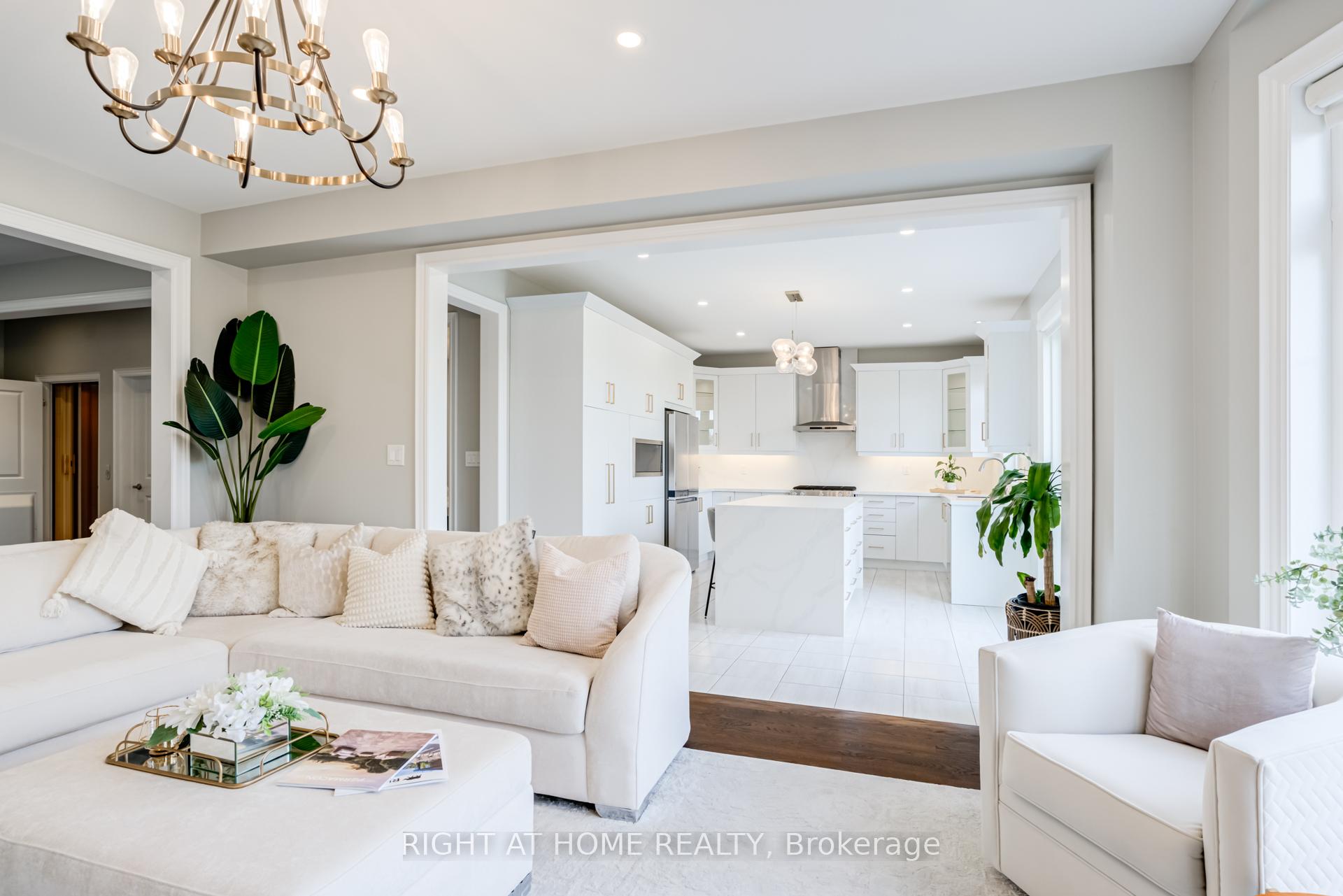 Photo 6 of 59 Garyscholl Road, Vaughan, Vellore Village — HOMEH