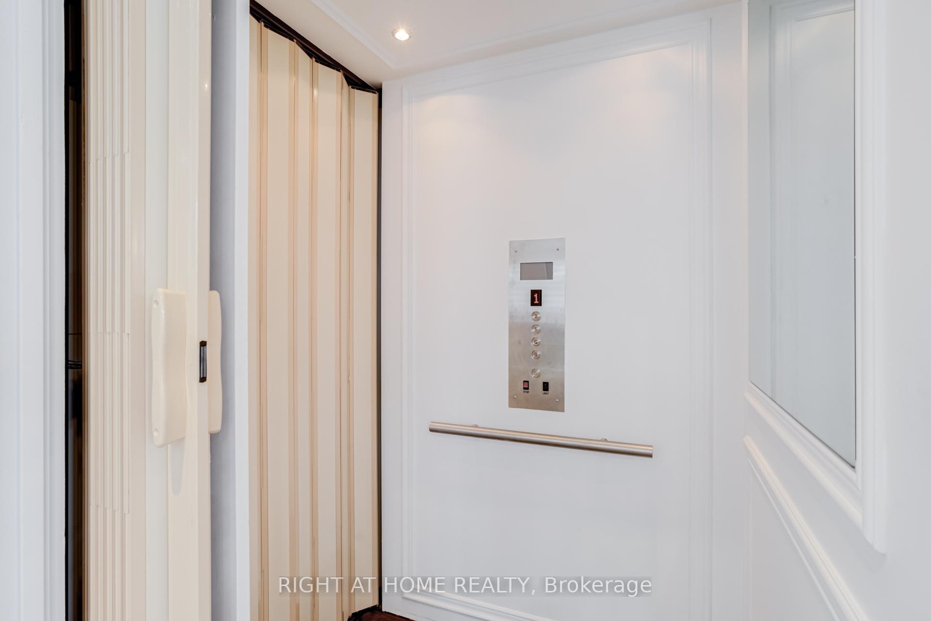 Photo 18 of 59 Garyscholl Road, Vaughan, Vellore Village — HOMEH