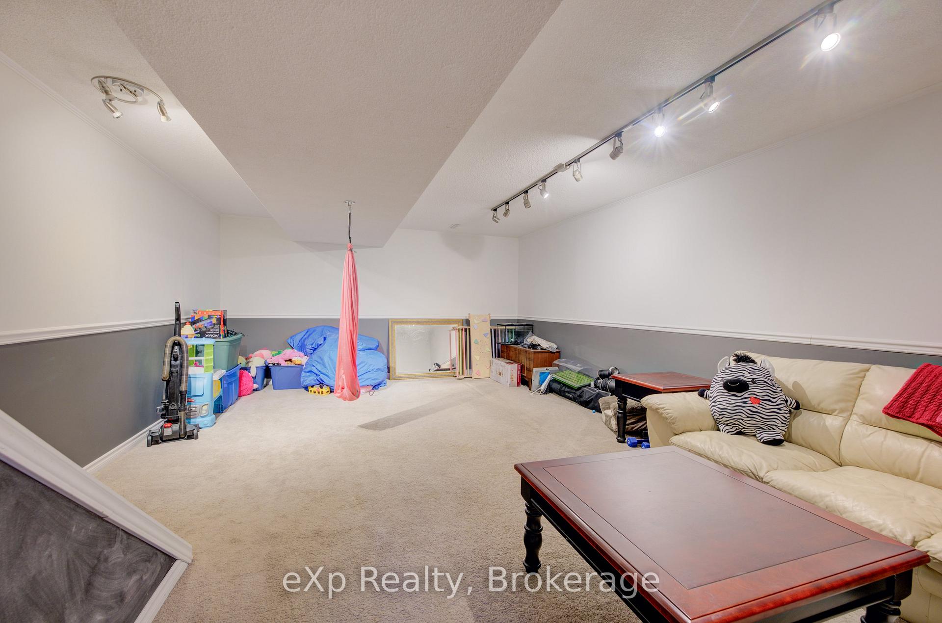 Photo 31 of Unit B, 586 Mount Anne Drive, Waterloo — HOMEH