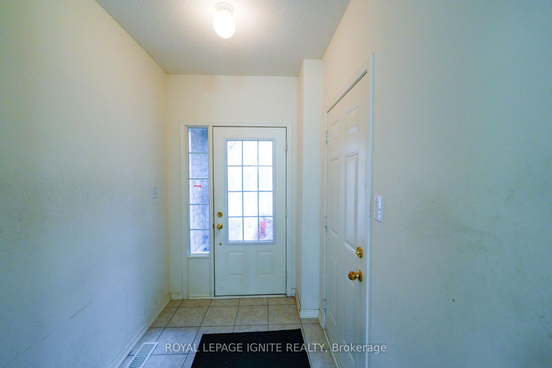 Photo 5 of 36 Camilleri Road, Ajax, Central East — HOMEH