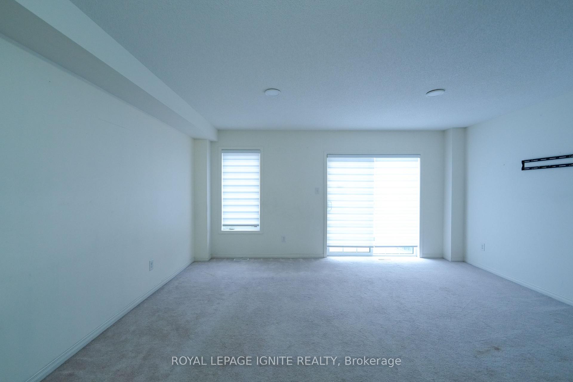 Photo 10 of 36 Camilleri Road, Ajax, Central East — HOMEH