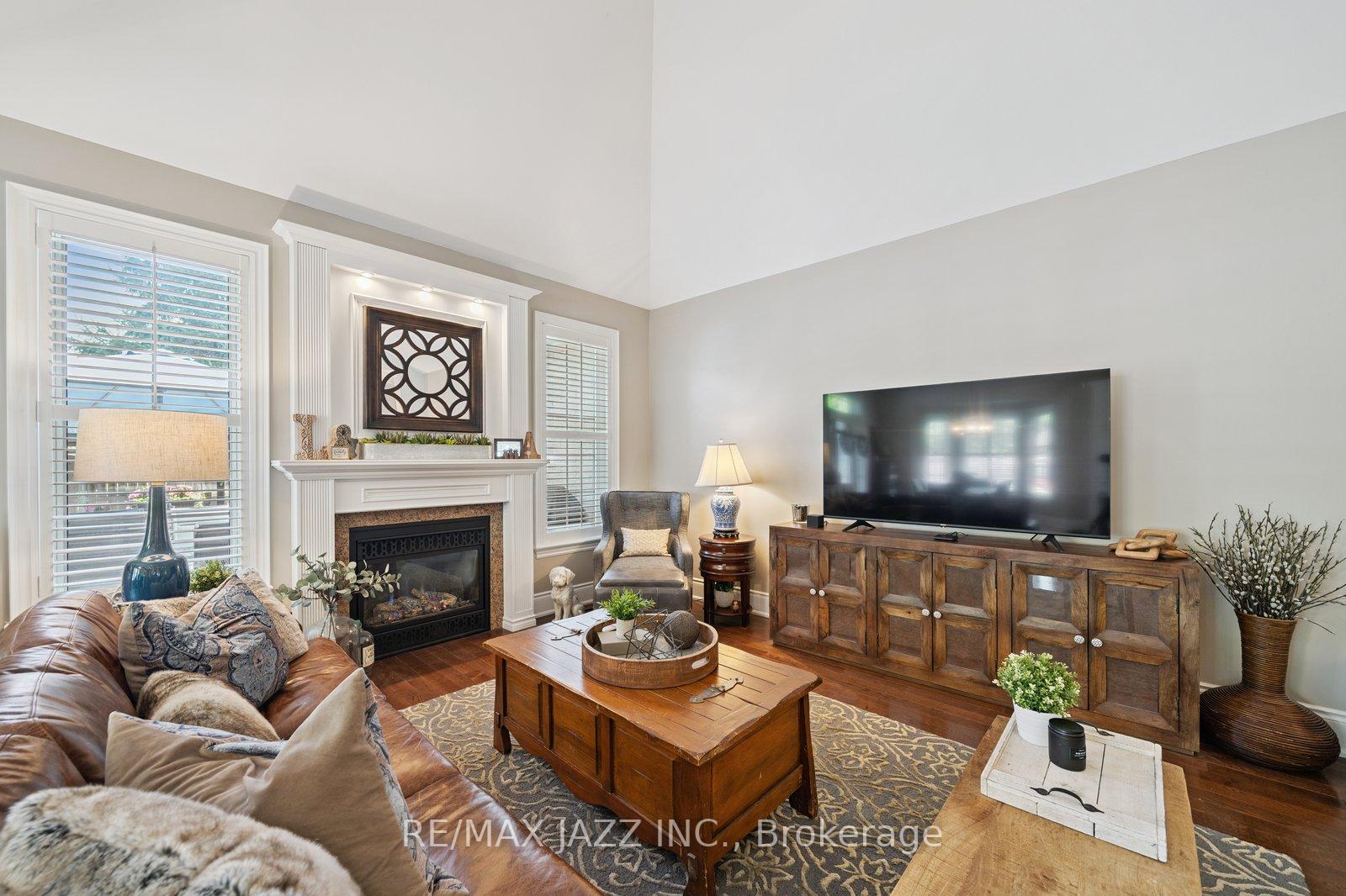 Photo 4 of 99 Bell Drive, Whitby, Lynde Creek — HOMEH