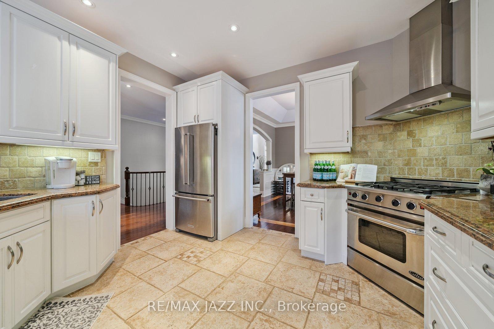 Photo 10 of 99 Bell Drive, Whitby, Lynde Creek — HOMEH