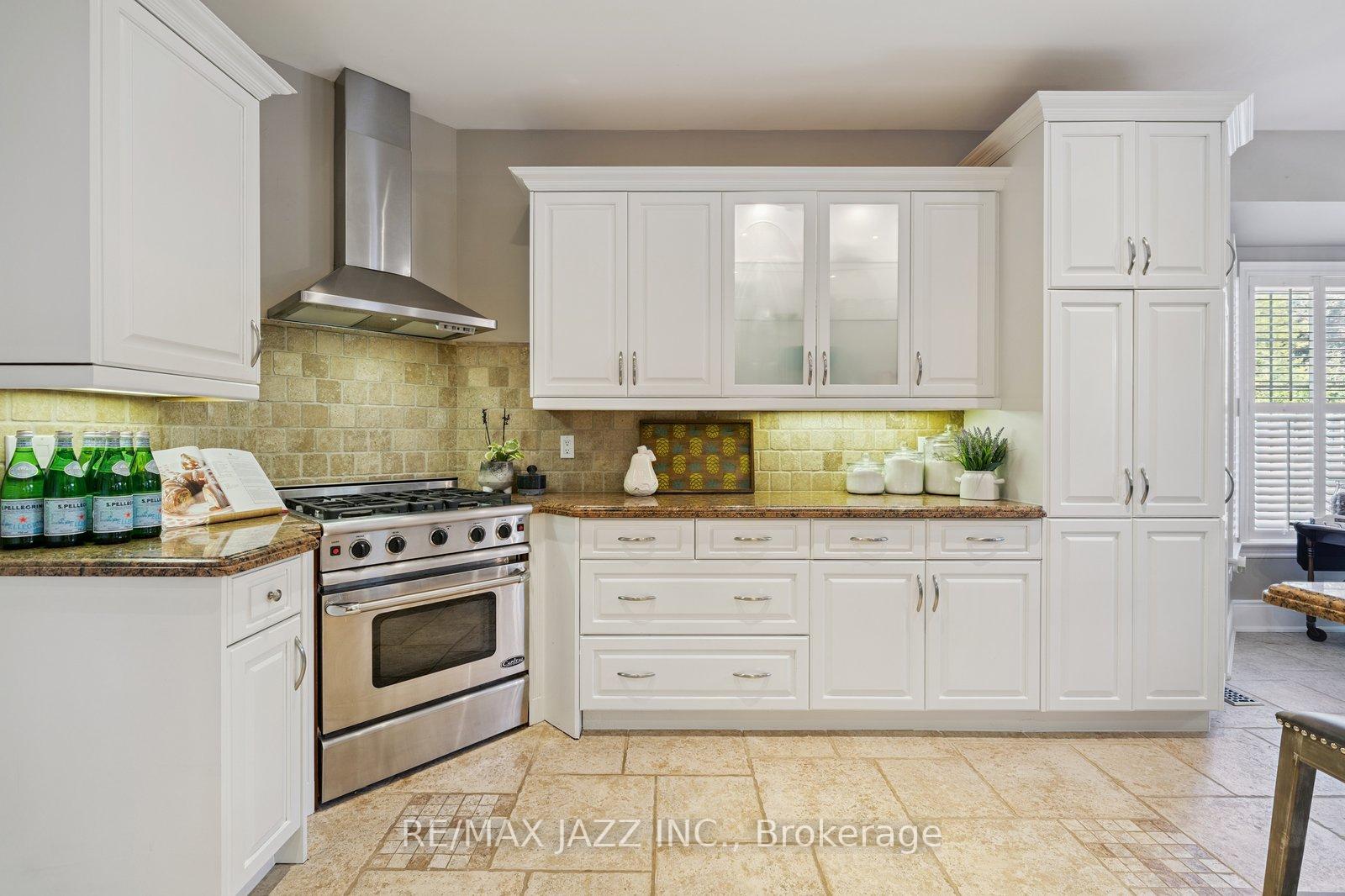 Photo 11 of 99 Bell Drive, Whitby, Lynde Creek — HOMEH