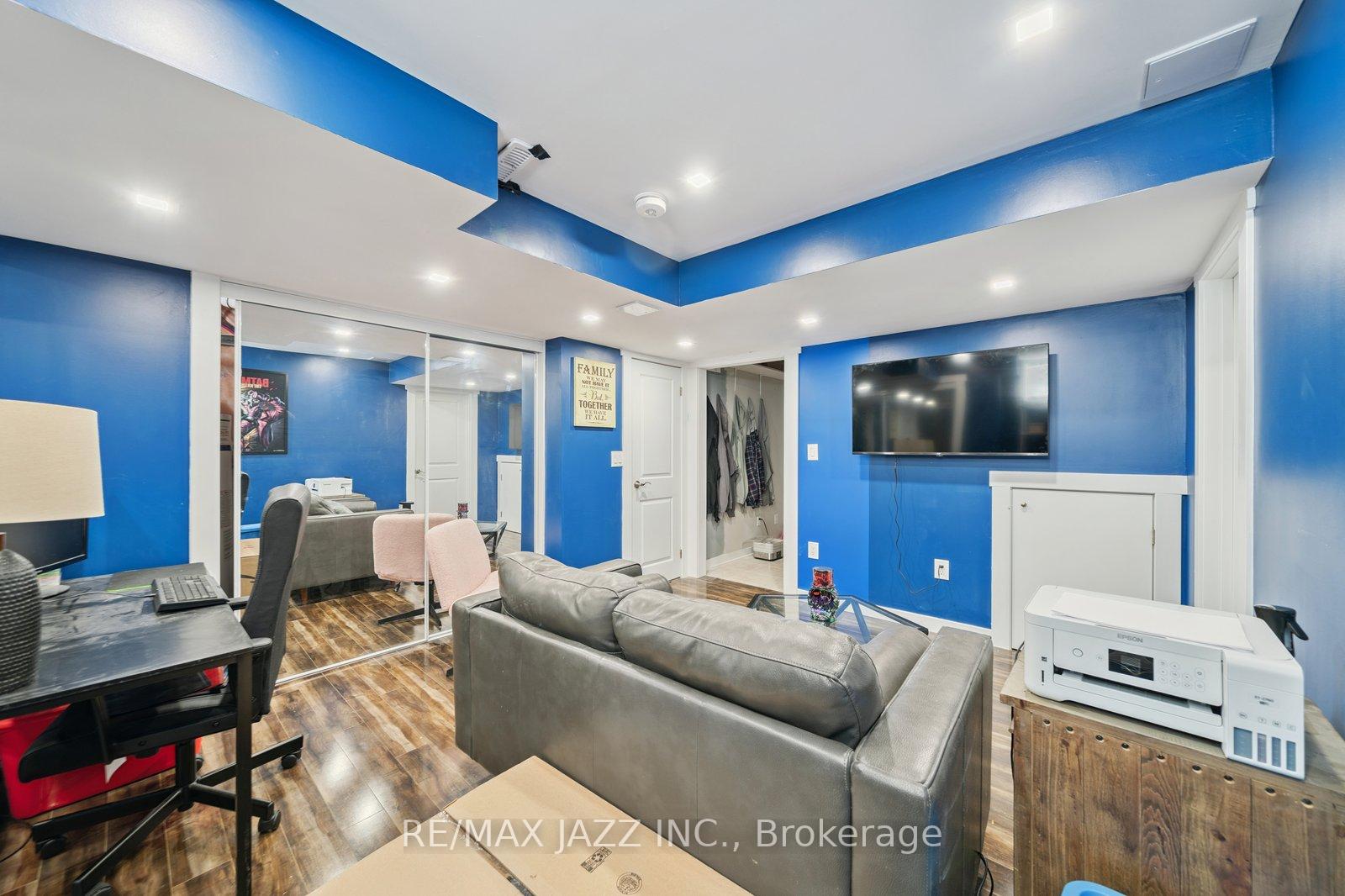 Photo 33 of 99 Bell Drive, Whitby, Lynde Creek — HOMEH