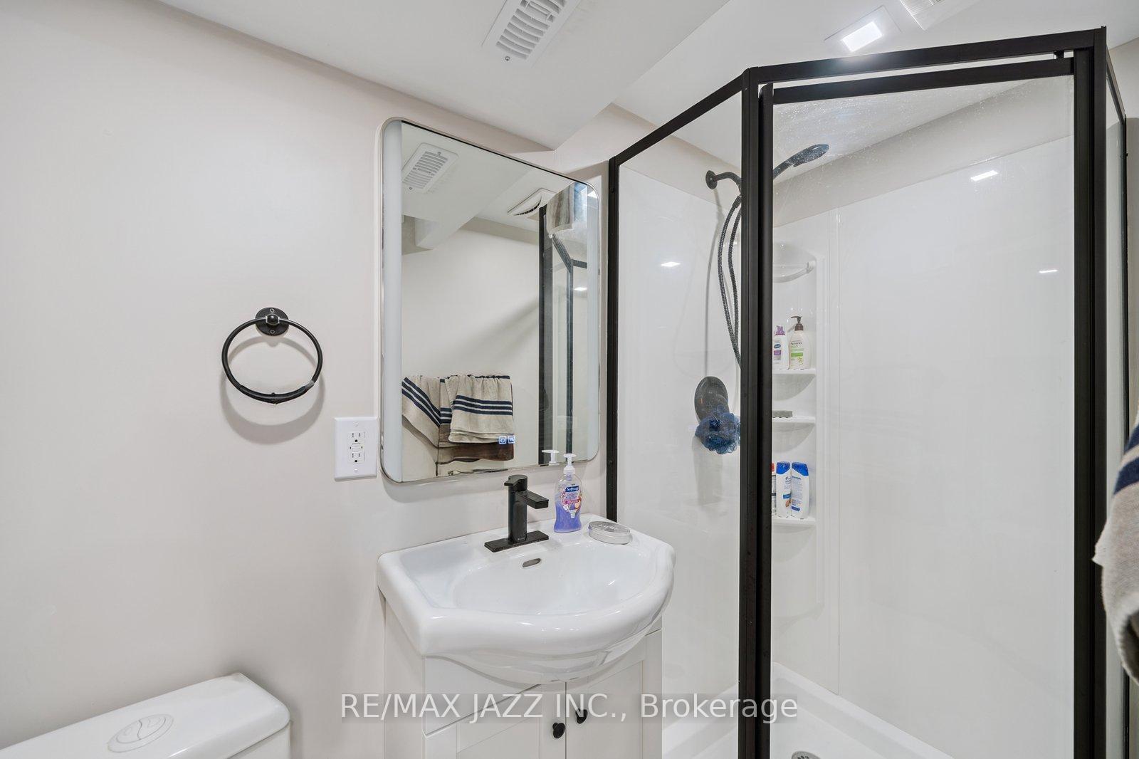 Photo 34 of 99 Bell Drive, Whitby, Lynde Creek — HOMEH