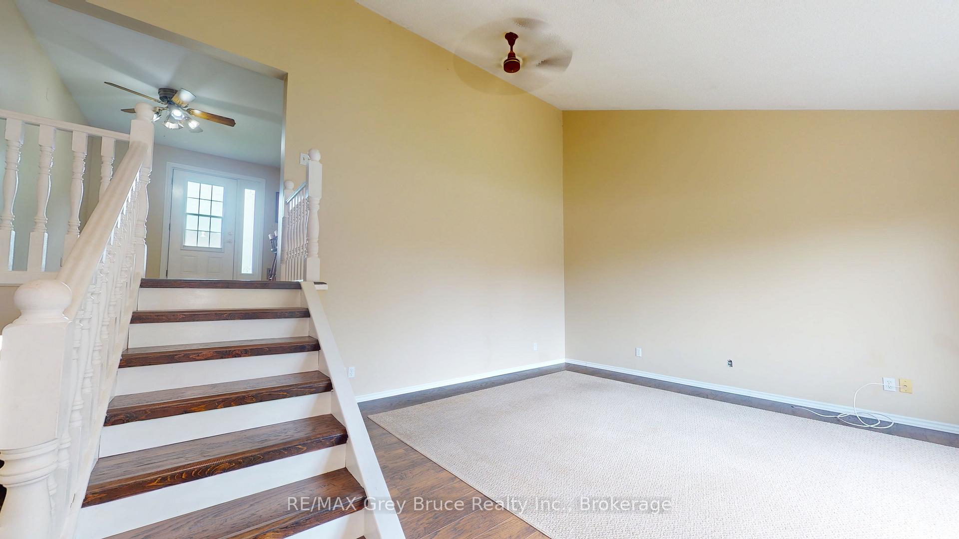 Photo 10 of 82 Brook Street W, Arran-Elderslie — HOMEH