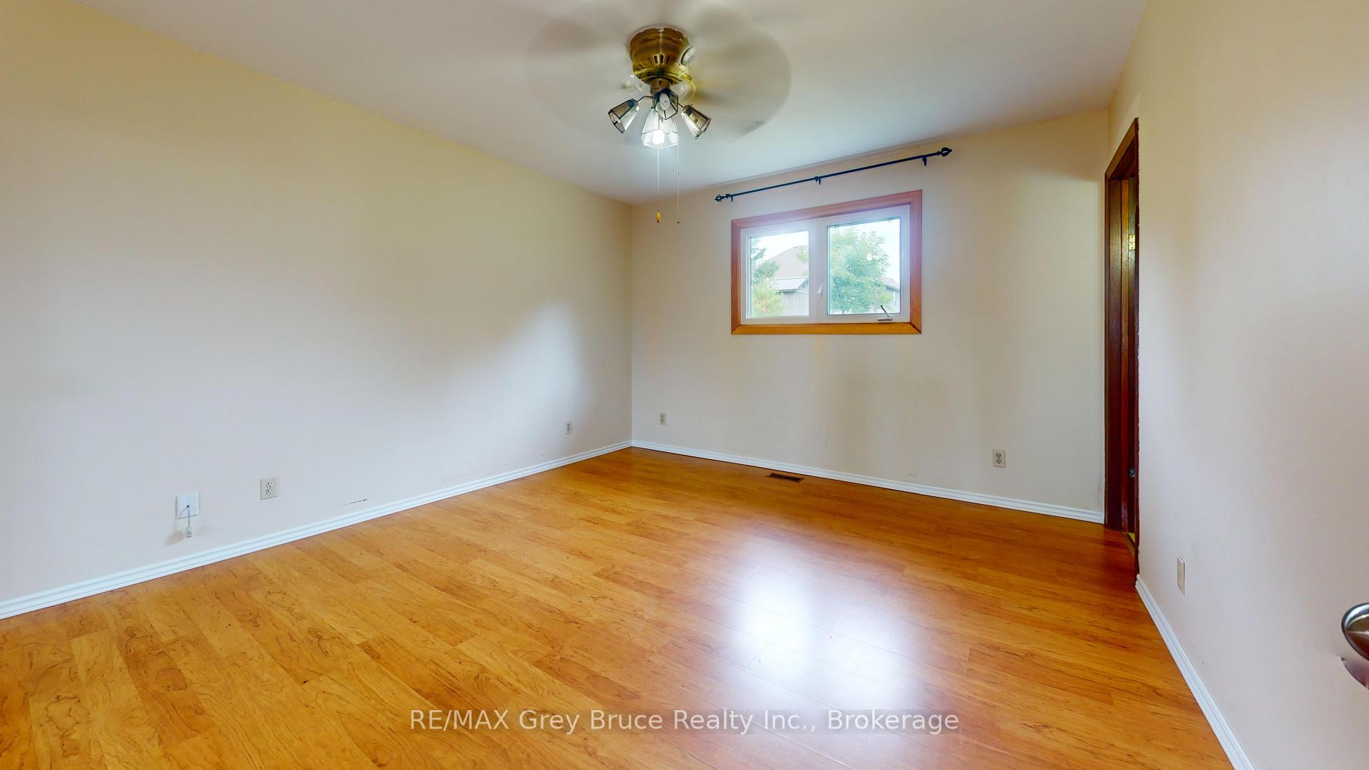 Photo 15 of 82 Brook Street W, Arran-Elderslie — HOMEH