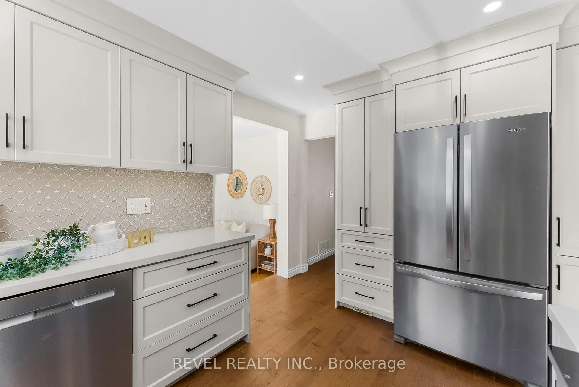 Photo 12 of 205 Ontario Street E, Whitby, Downtown Whitby — HOMEH