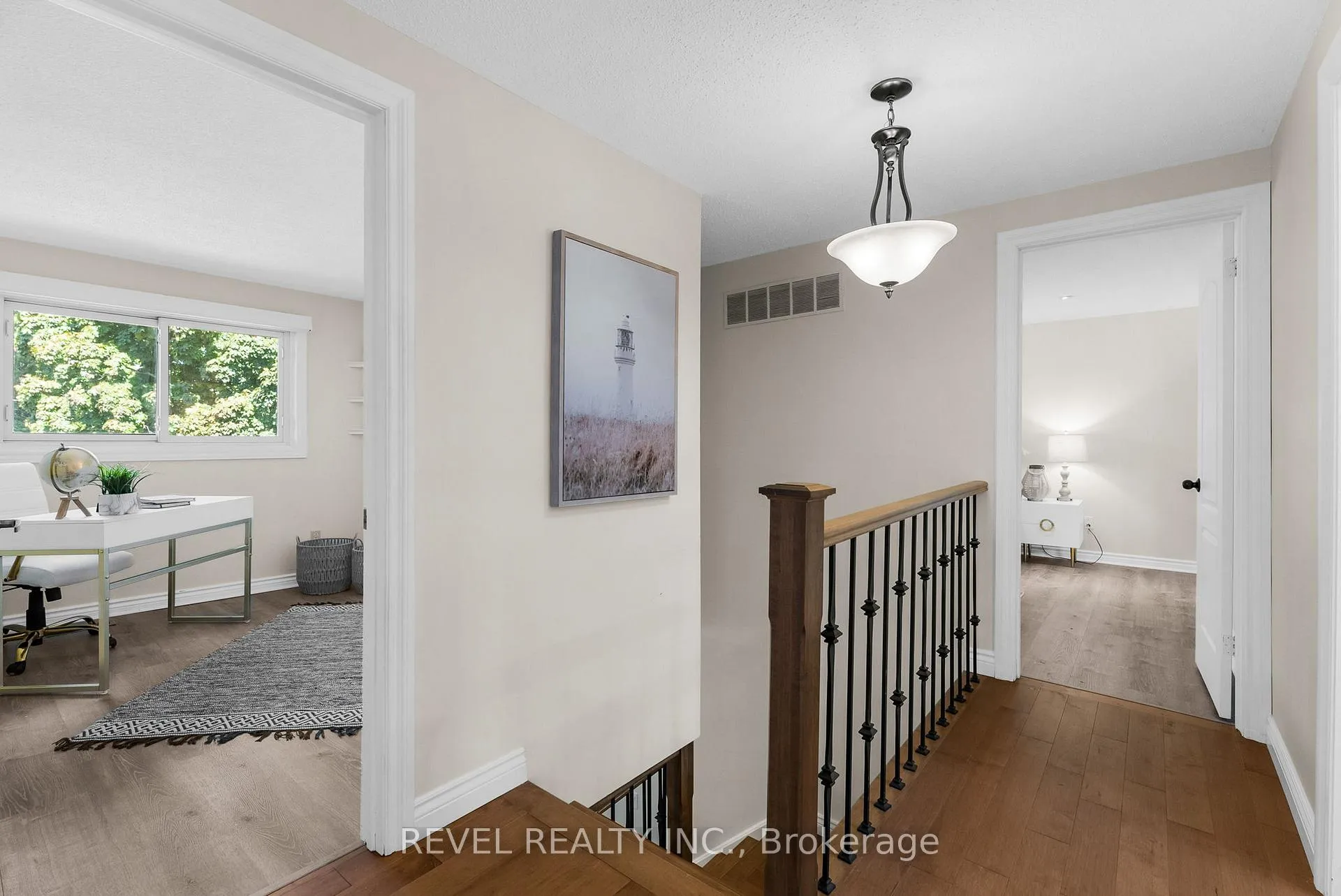 Photo 18 of 205 Ontario Street E, Whitby, Downtown Whitby — HOMEH