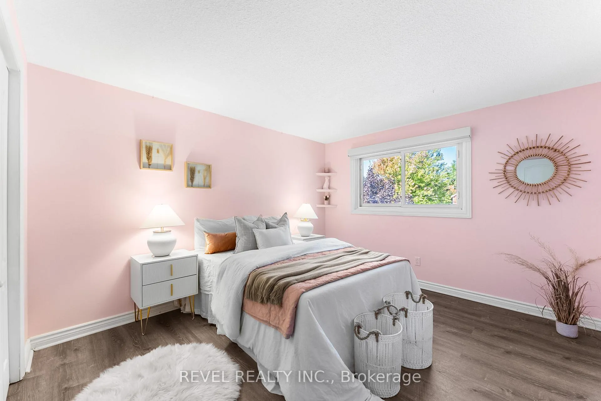 Photo 20 of 205 Ontario Street E, Whitby, Downtown Whitby — HOMEH