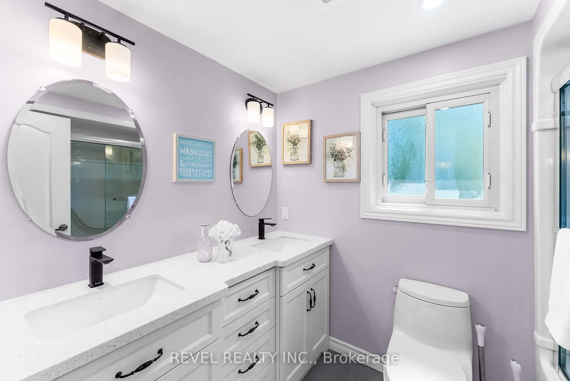 Photo 22 of 205 Ontario Street E, Whitby, Downtown Whitby — HOMEH