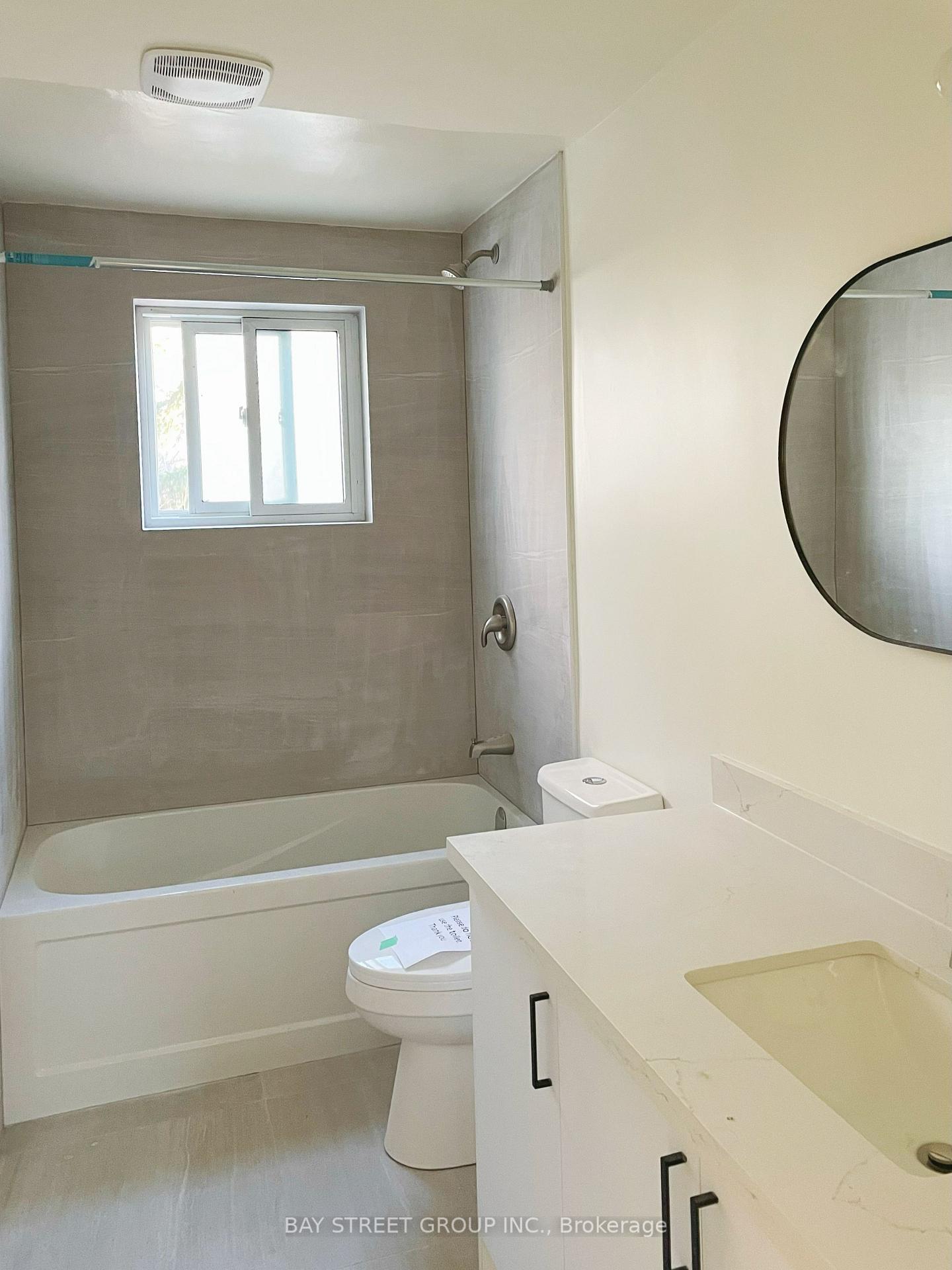 Photo 7 of Unit 3, 517 Harris Court, Whitby, Downtown Whitby — HOMEH