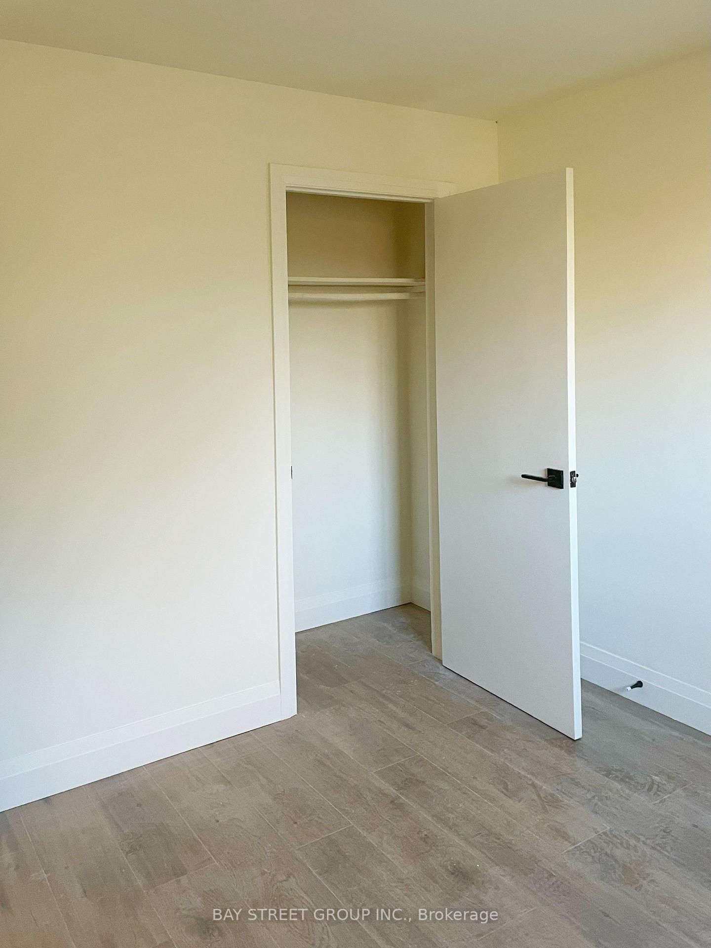 Photo 9 of Unit 3, 517 Harris Court, Whitby, Downtown Whitby — HOMEH