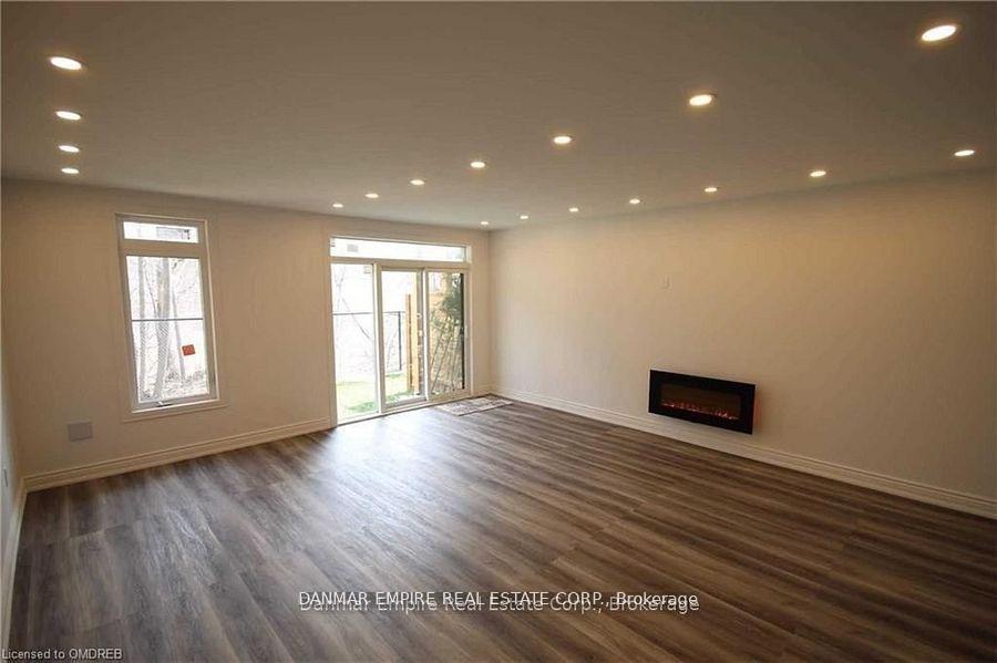 Photo 22 of 61 Hiawatha Court, Vaughan, Islington Woods — HOMEH