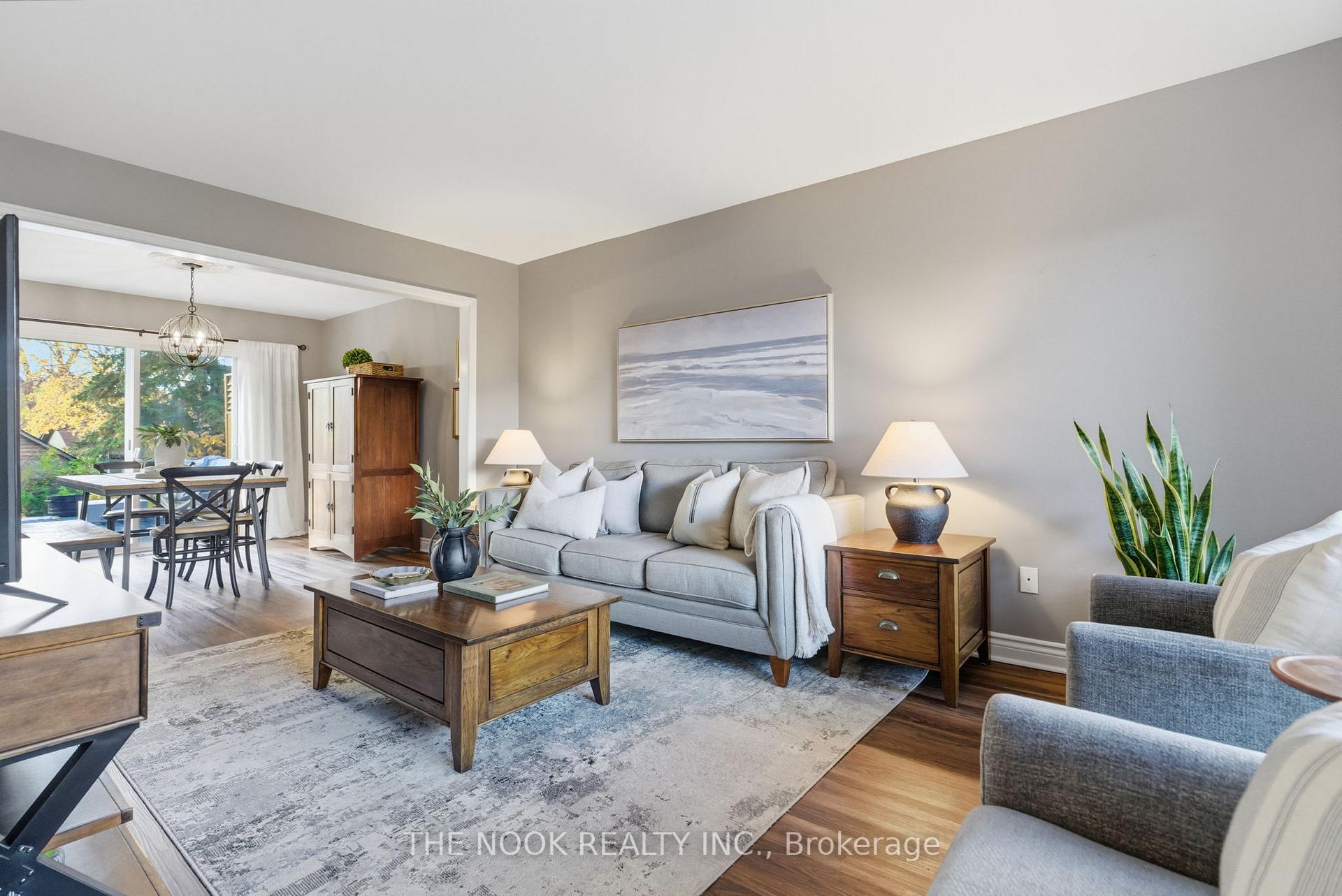 Photo 11 of 512 Athol Street, Whitby, Downtown Whitby — HOMEH