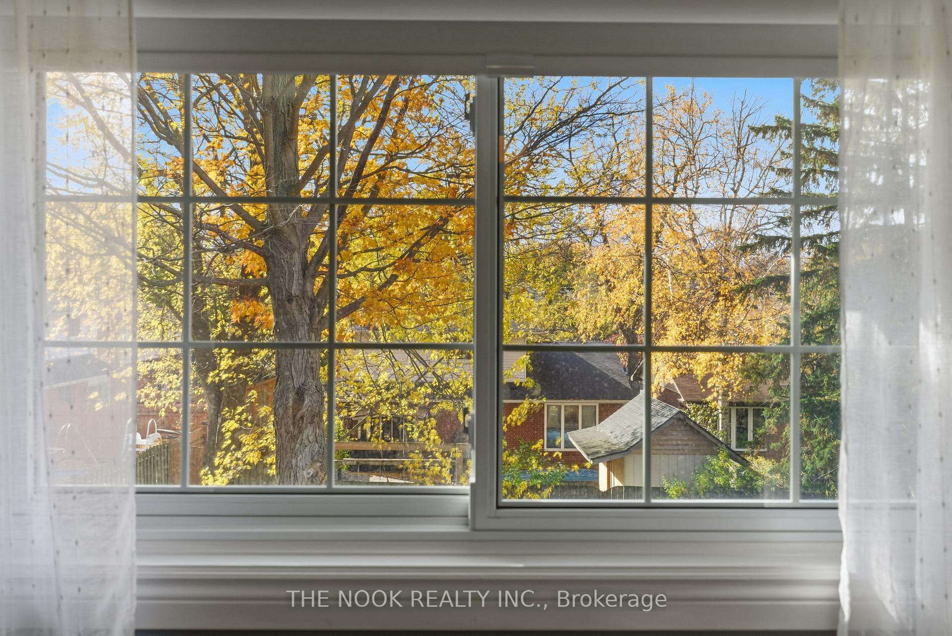 Photo 27 of 512 Athol Street, Whitby, Downtown Whitby — HOMEH