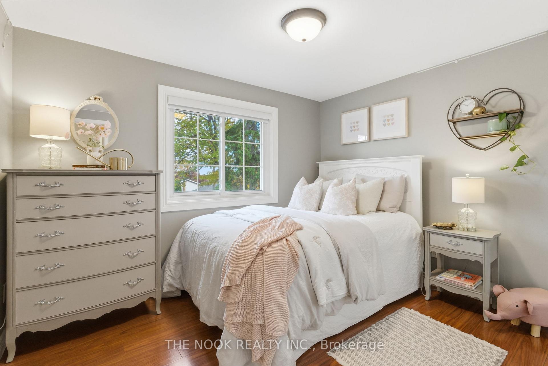 Photo 34 of 512 Athol Street, Whitby, Downtown Whitby — HOMEH