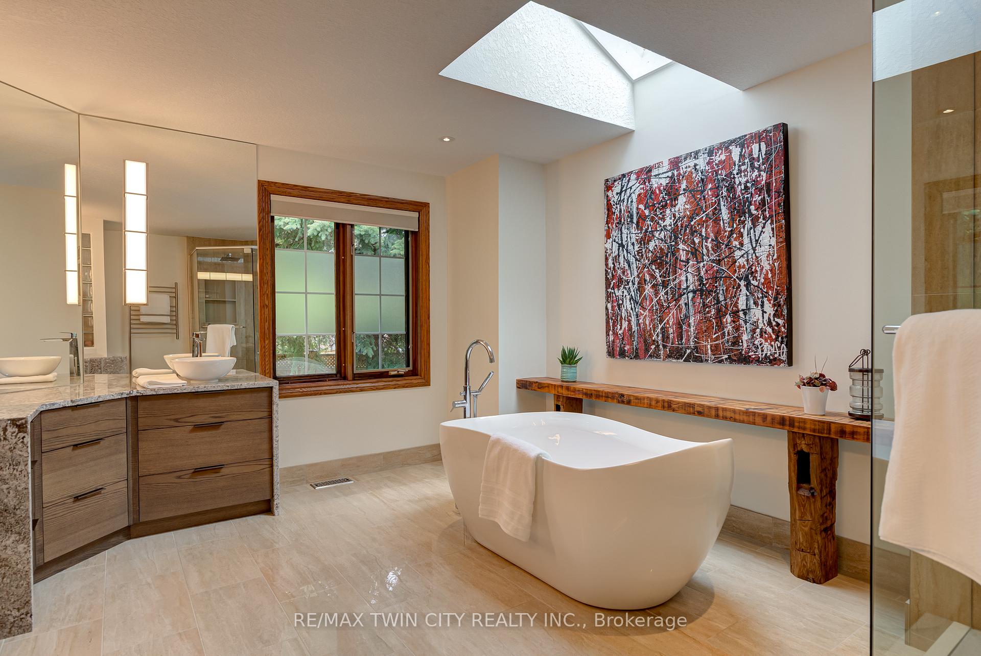 Photo 14 of 247 Montclair Place, Waterloo — HOMEH