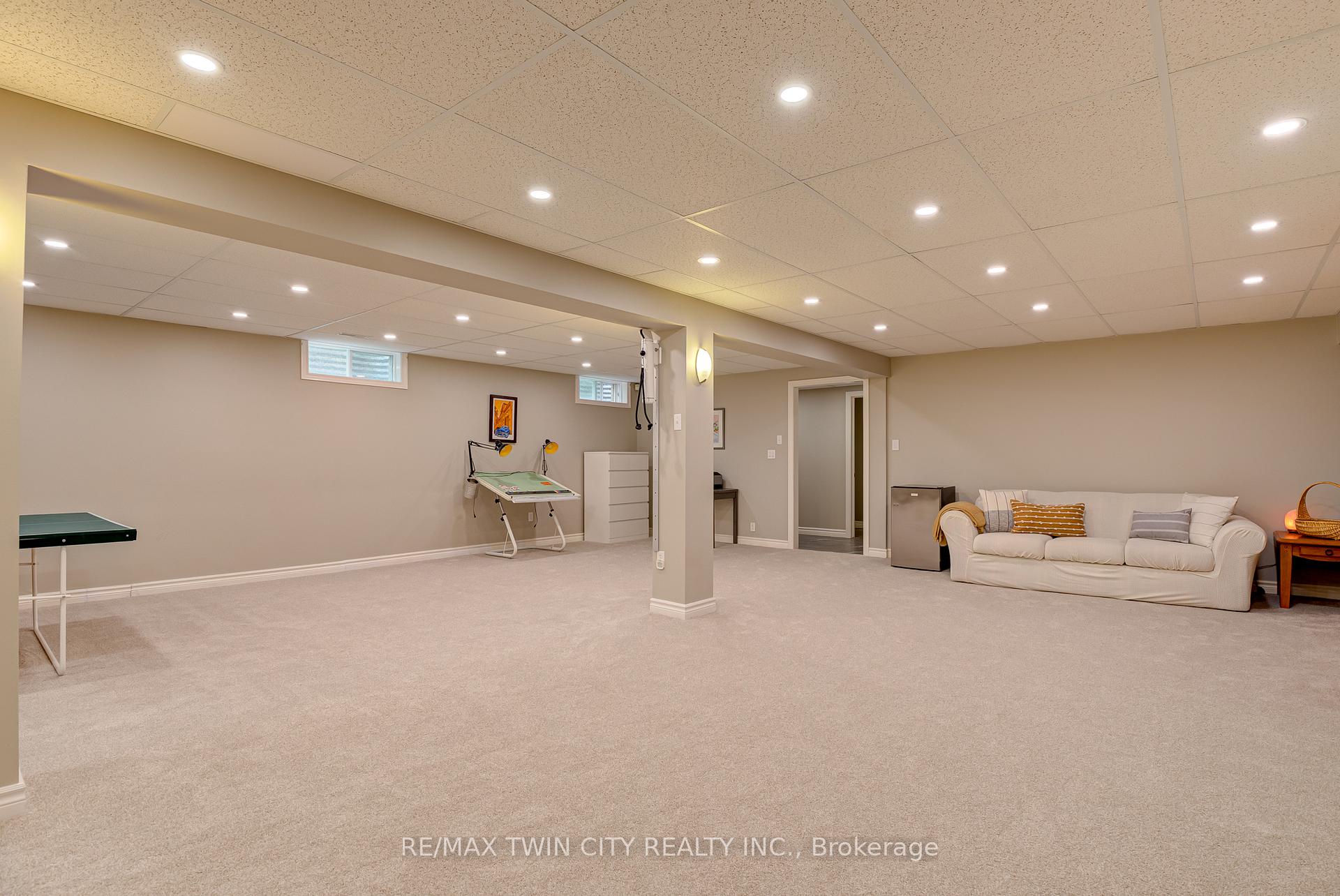 Photo 33 of 247 Montclair Place, Waterloo — HOMEH