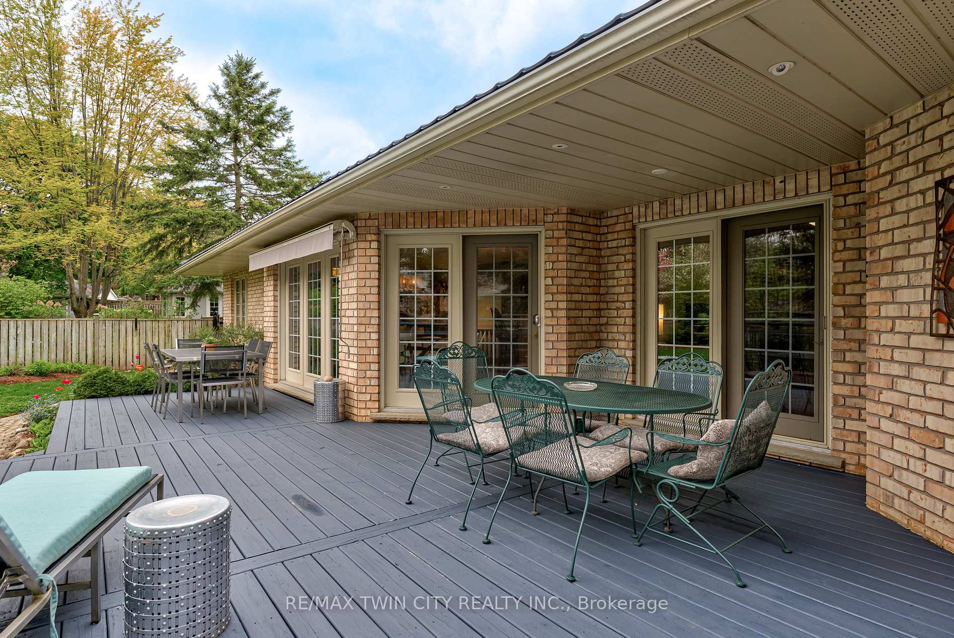 Photo 40 of 247 Montclair Place, Waterloo — HOMEH
