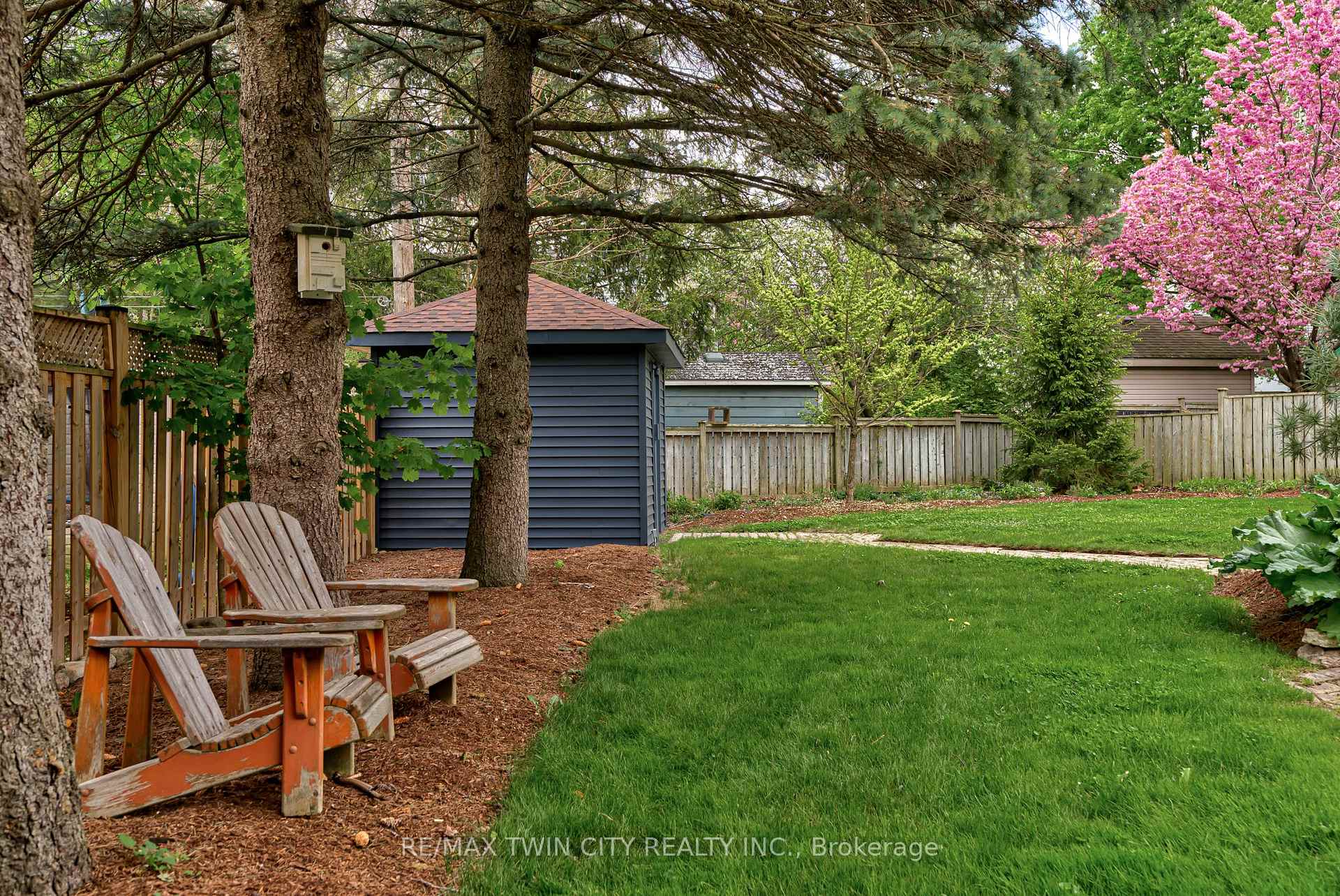 Photo 43 of 247 Montclair Place, Waterloo — HOMEH