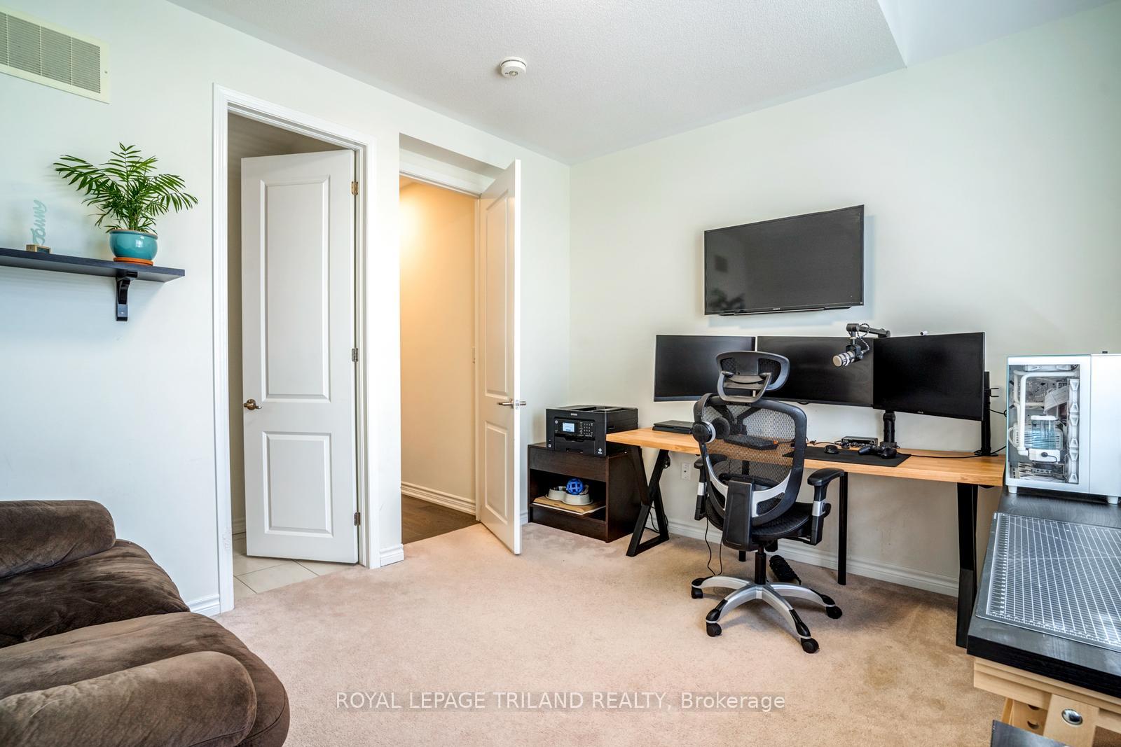 Photo 35 of 63 Ten Pines Road, Vaughan, Kleinburg — HOMEH