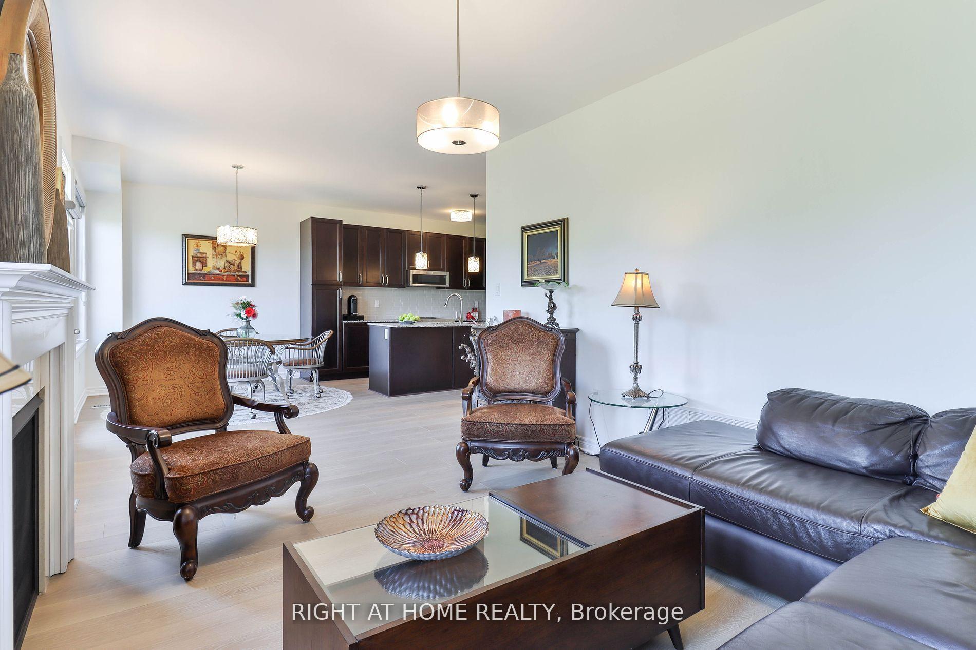 Photo 10 of 101 Roy Harper Avenue, Aurora, Rural Aurora — HOMEH