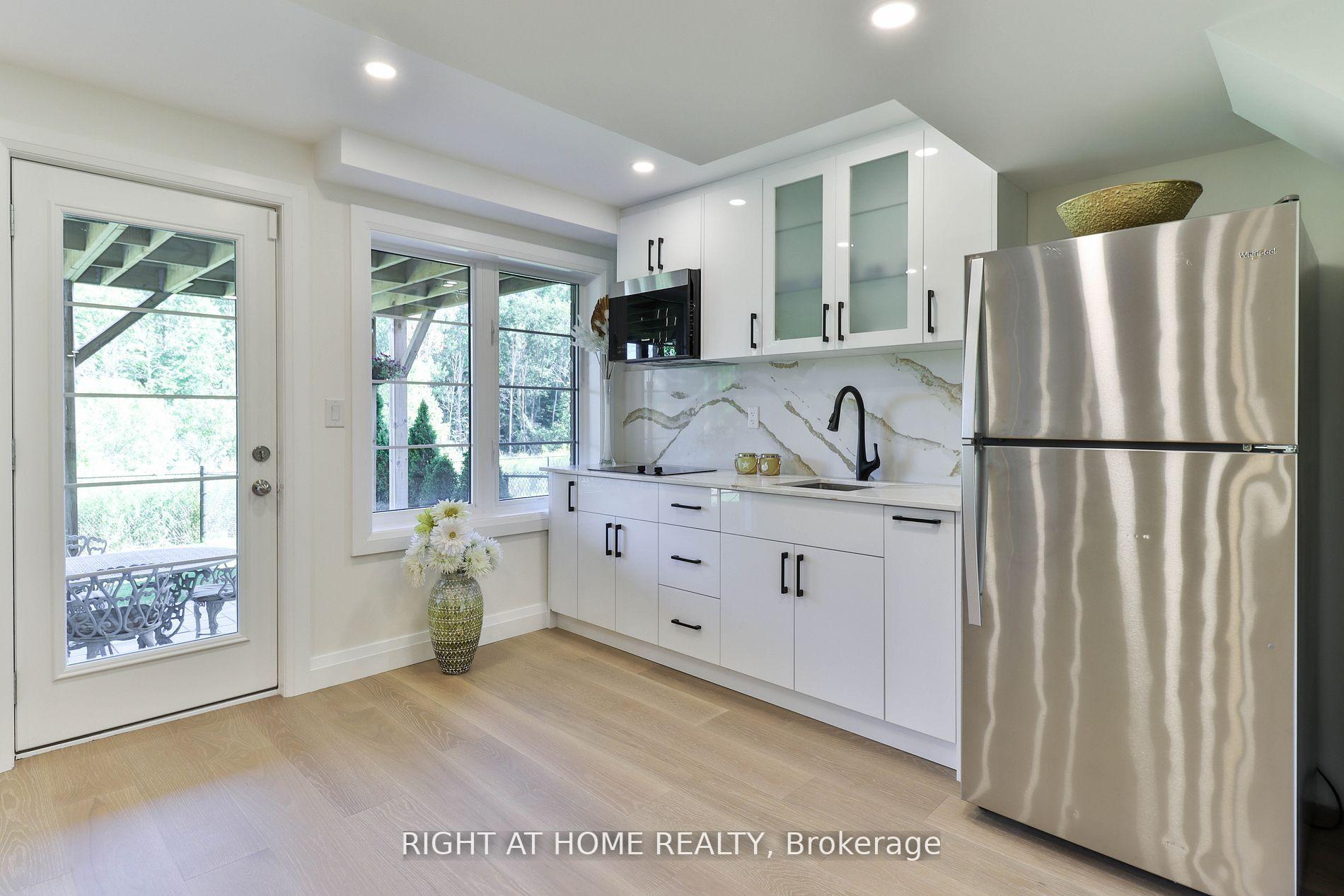 Photo 33 of 101 Roy Harper Avenue, Aurora, Rural Aurora — HOMEH