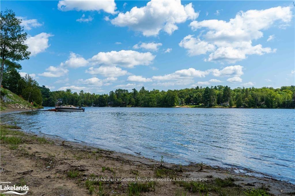 Photo 2 of 2235 Hwy 124, Whitestone, Dunchurch — HOMEH