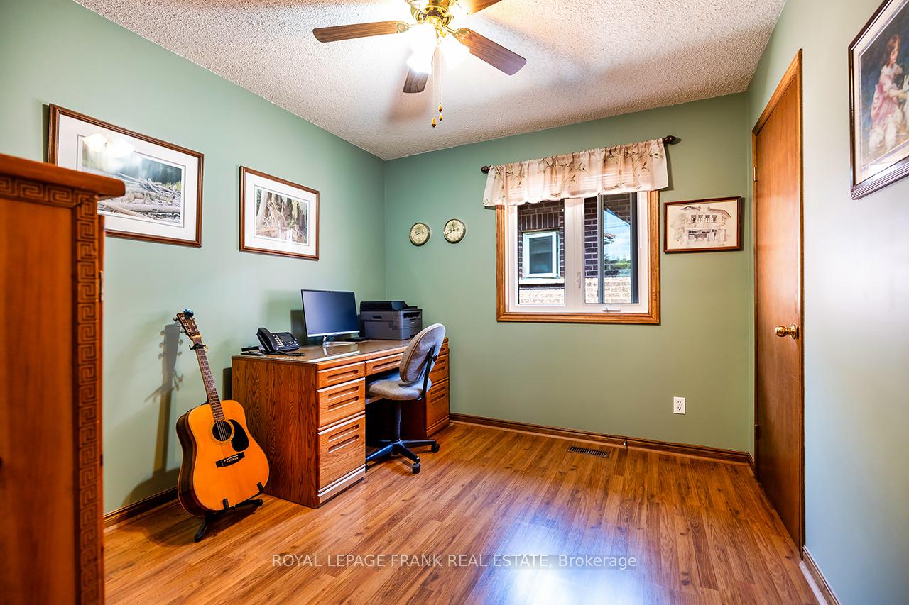 Photo 30 of 65 Garden Street, Whitby, Downtown Whitby — HOMEH