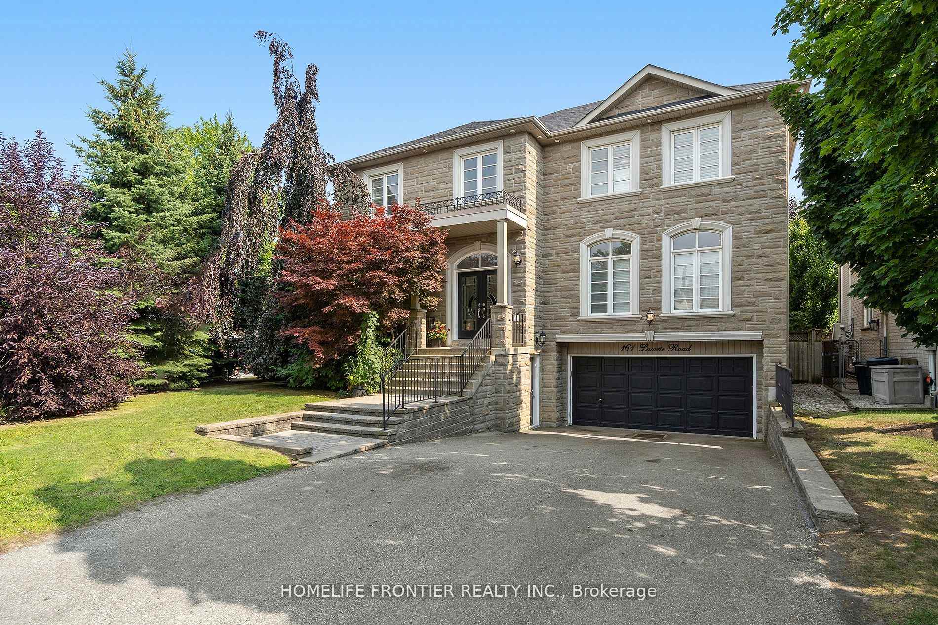 Photo 2 of 161 Lawrie Road, Vaughan, Beverley Glen — HOMEH