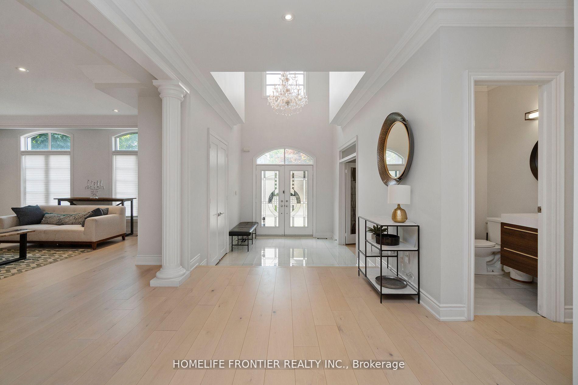 Photo 6 of 161 Lawrie Road, Vaughan, Beverley Glen — HOMEH