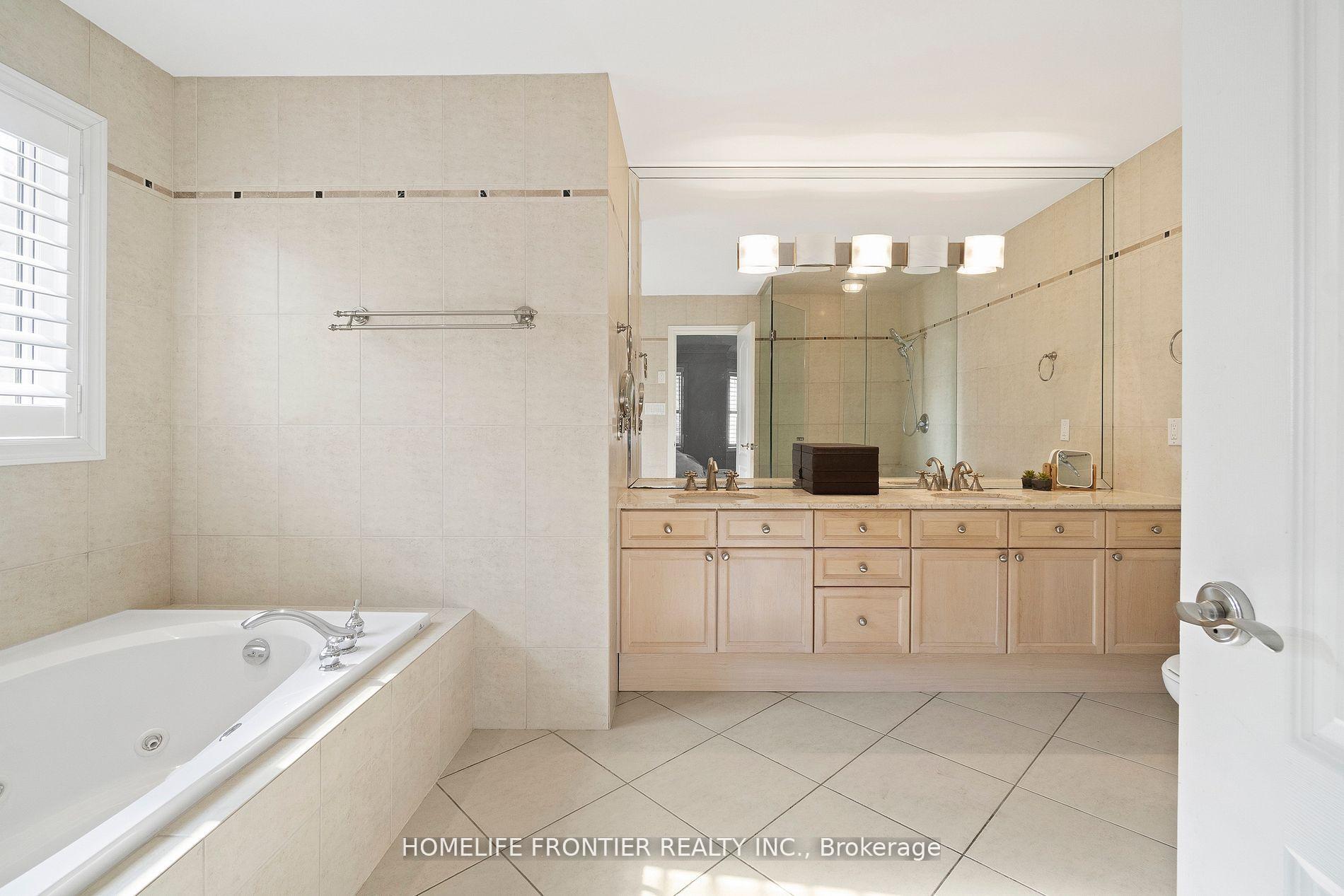 Photo 29 of 161 Lawrie Road, Vaughan, Beverley Glen — HOMEH