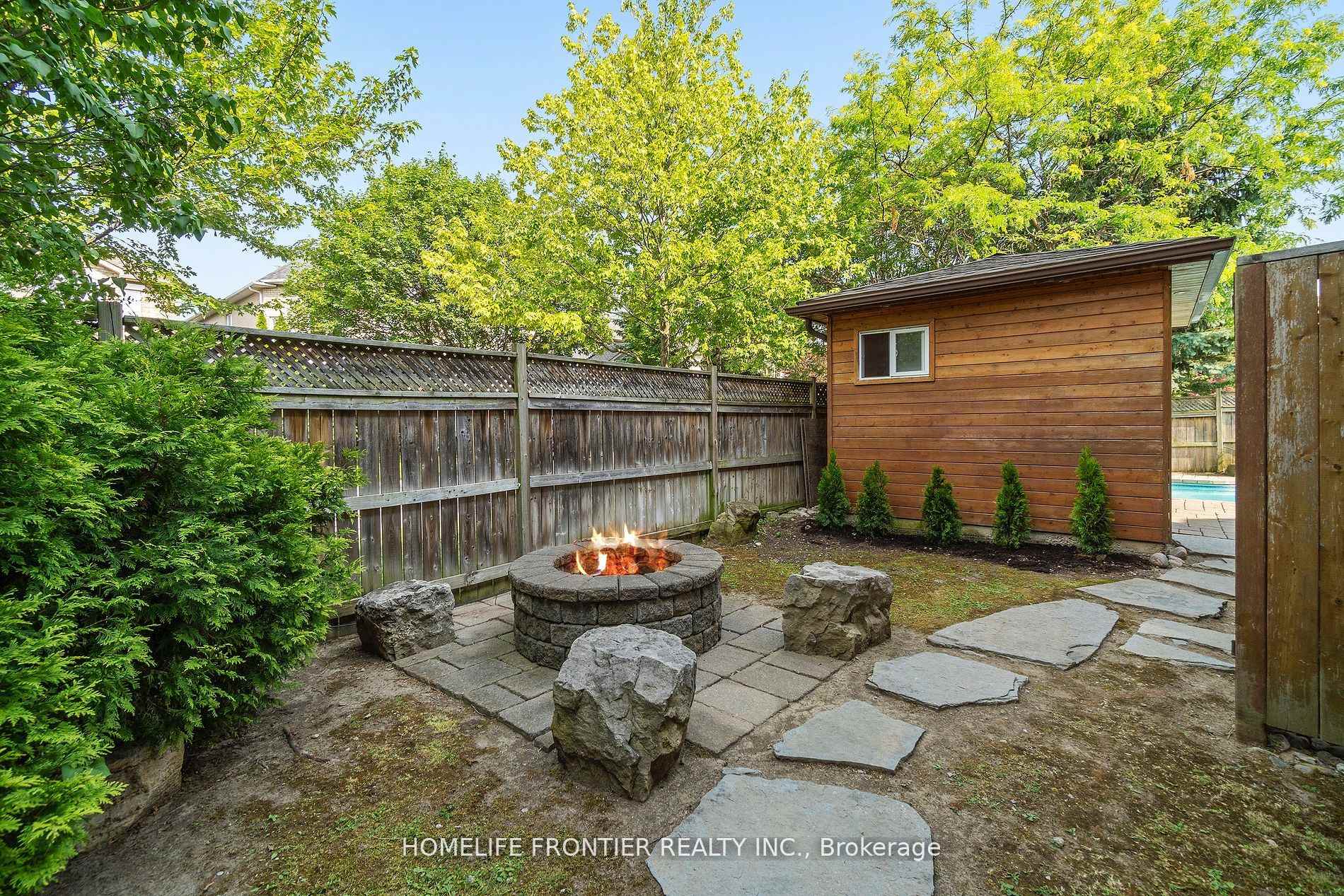Photo 43 of 161 Lawrie Road, Vaughan, Beverley Glen — HOMEH