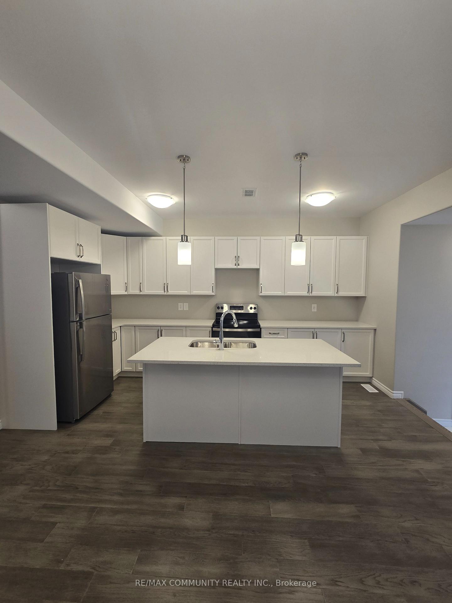 Photo 6 of 54 Riverstone Way, Belleville, Thurlow Ward — HOMEH