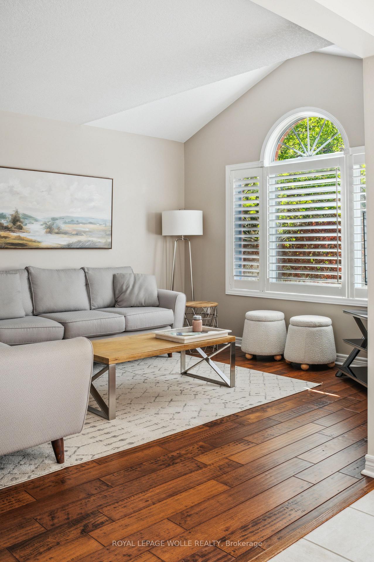 Photo 13 of 704 Bonavista Drive, Waterloo — HOMEH