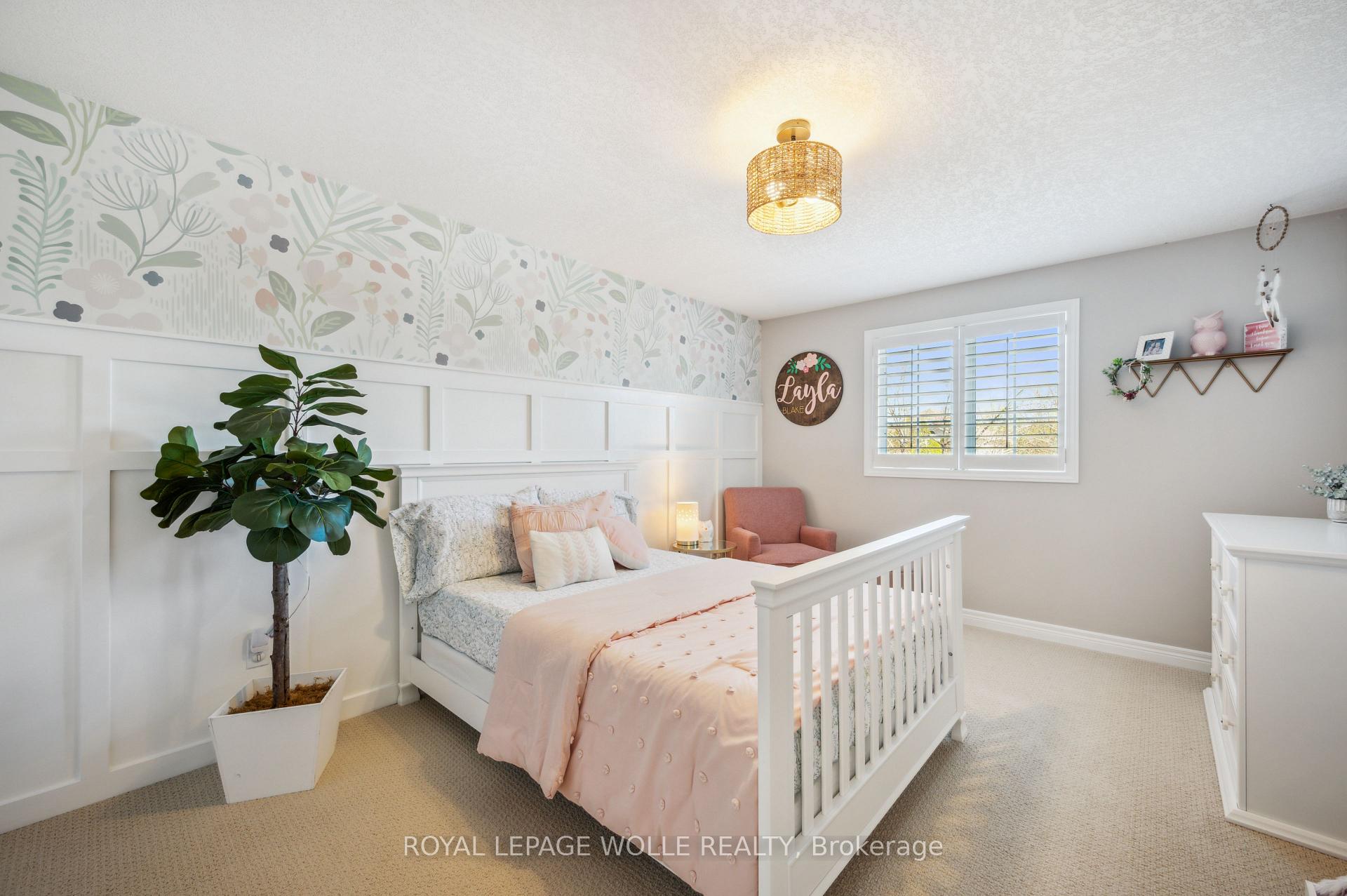 Photo 20 of 704 Bonavista Drive, Waterloo — HOMEH